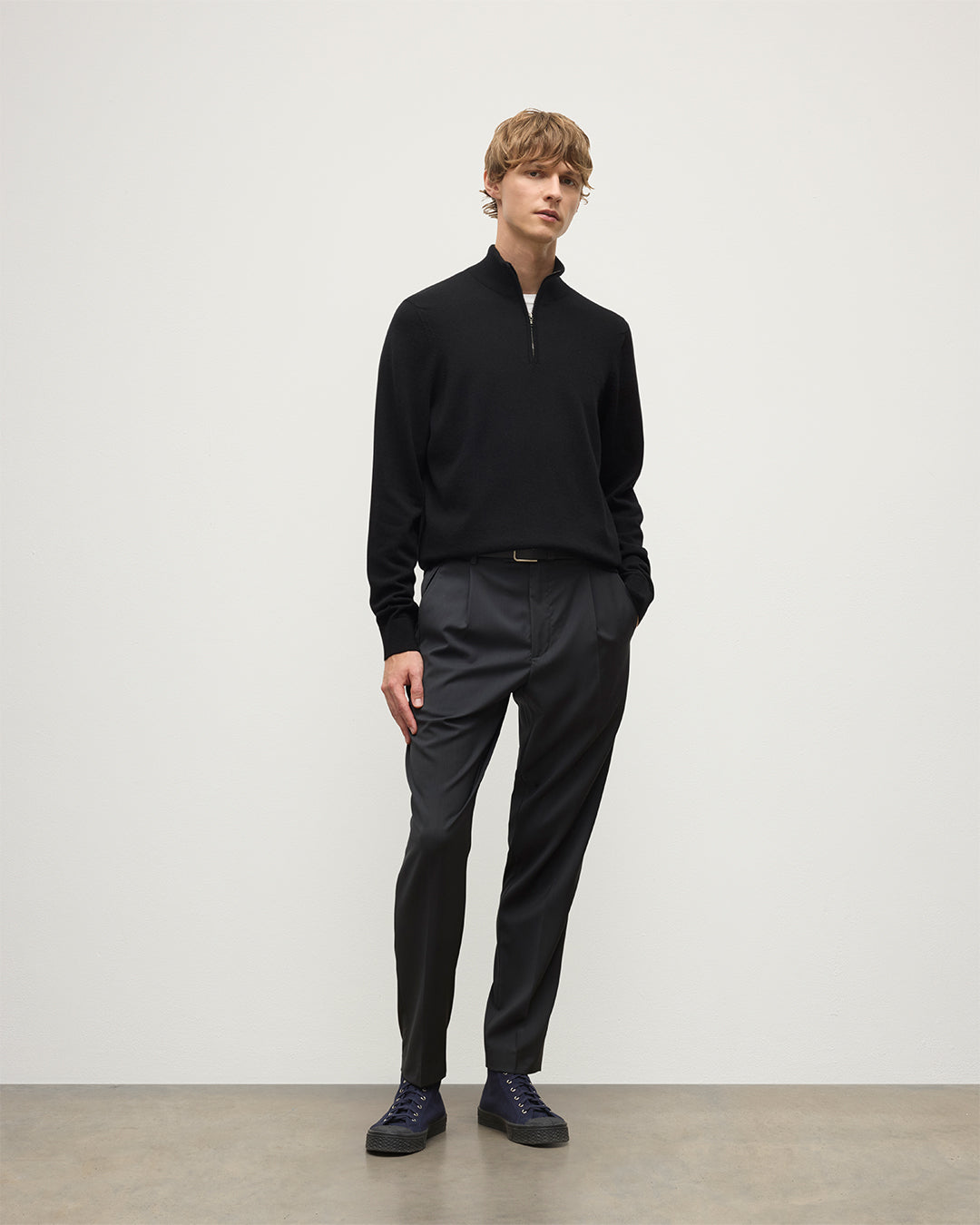 Johnstons of Elgin - Rory Cashmere Classic Black Zip Neck Jumper