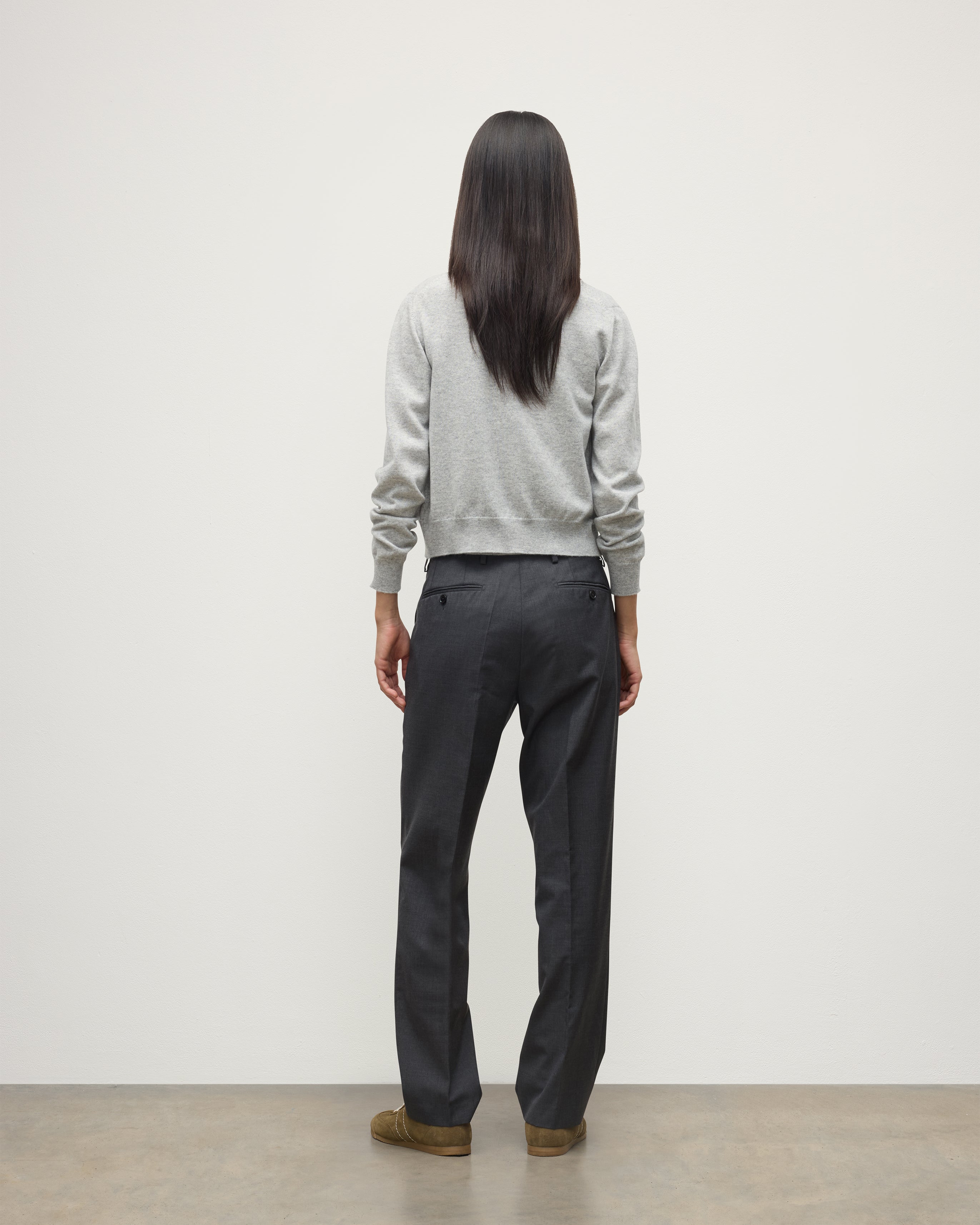 Johnstons of Elgin - Iris Pale Grey Classic Cashmere Cardigan