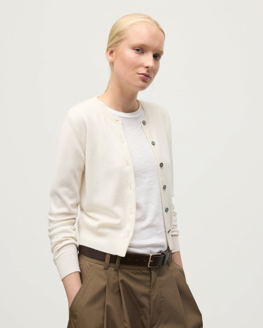 Johnstons of Elgin - Iris White Classic Cashmere Cardigan