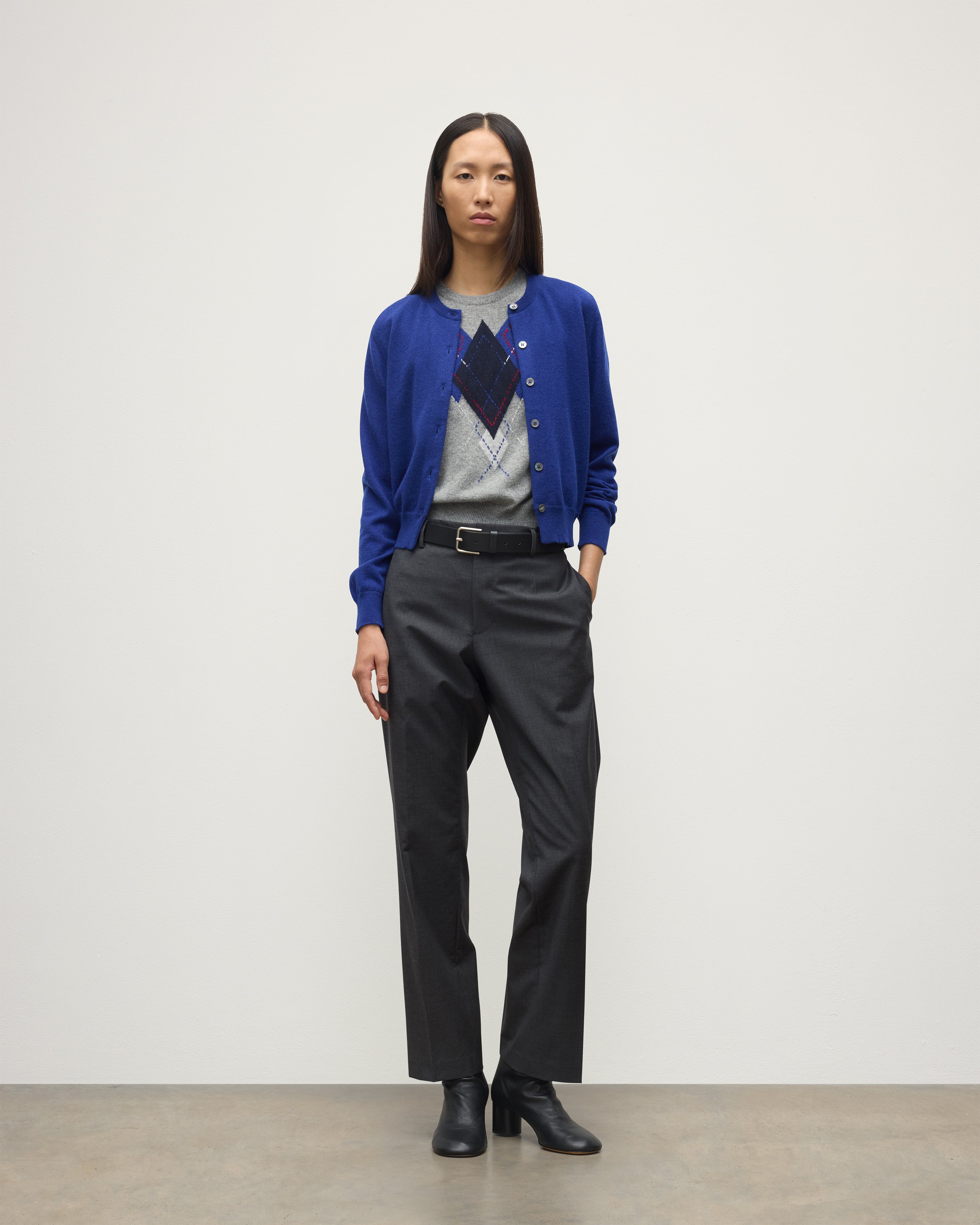 Johnstons of Elgin - Iris Blue Classic Cashmere Cardigan