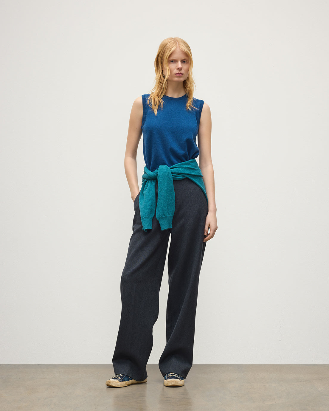 Johnstons of Elgin - Iris Classic Blue Cashmere Tank