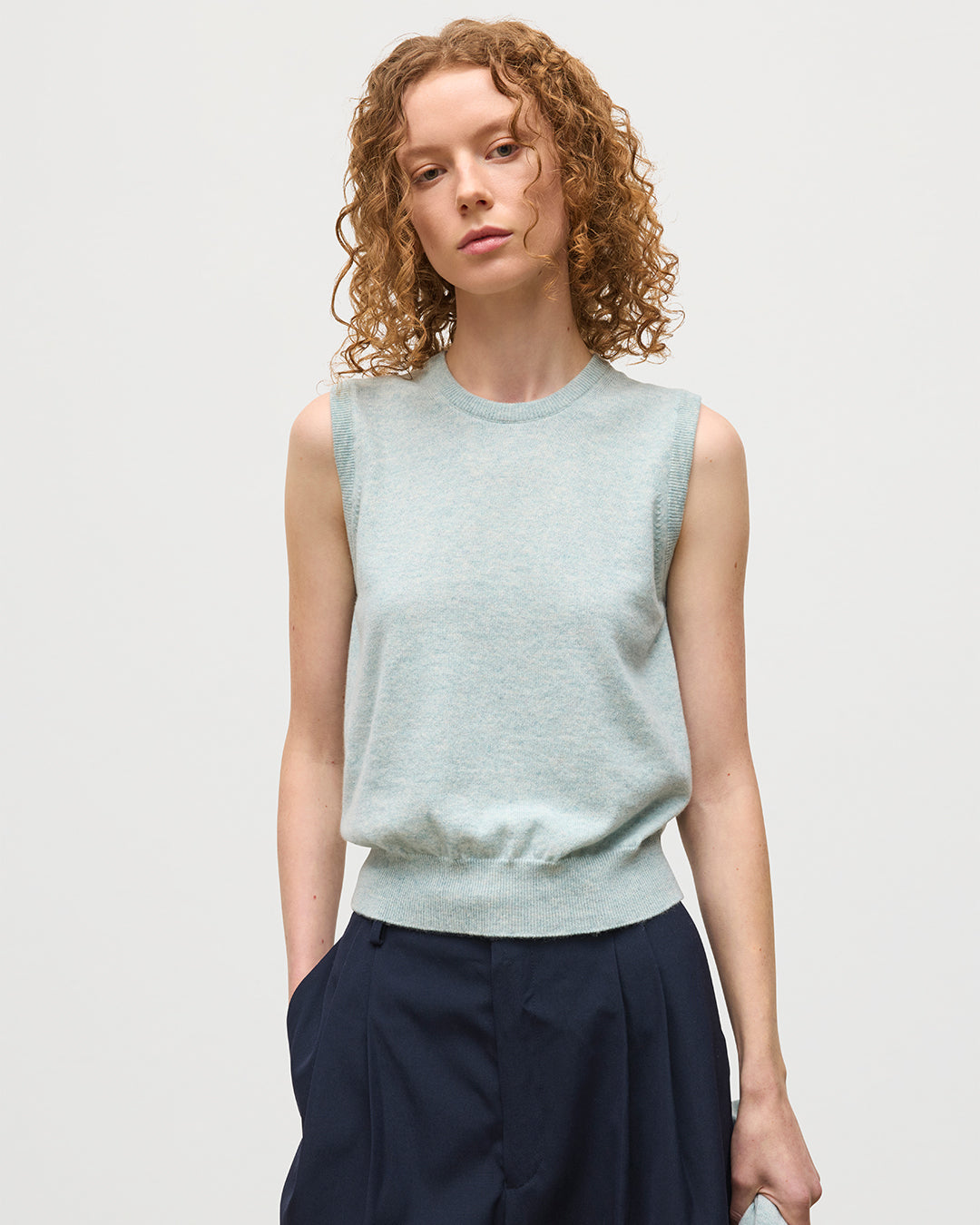 Johnstons of Elgin - Iris Light Green Classic Cashmere Tank