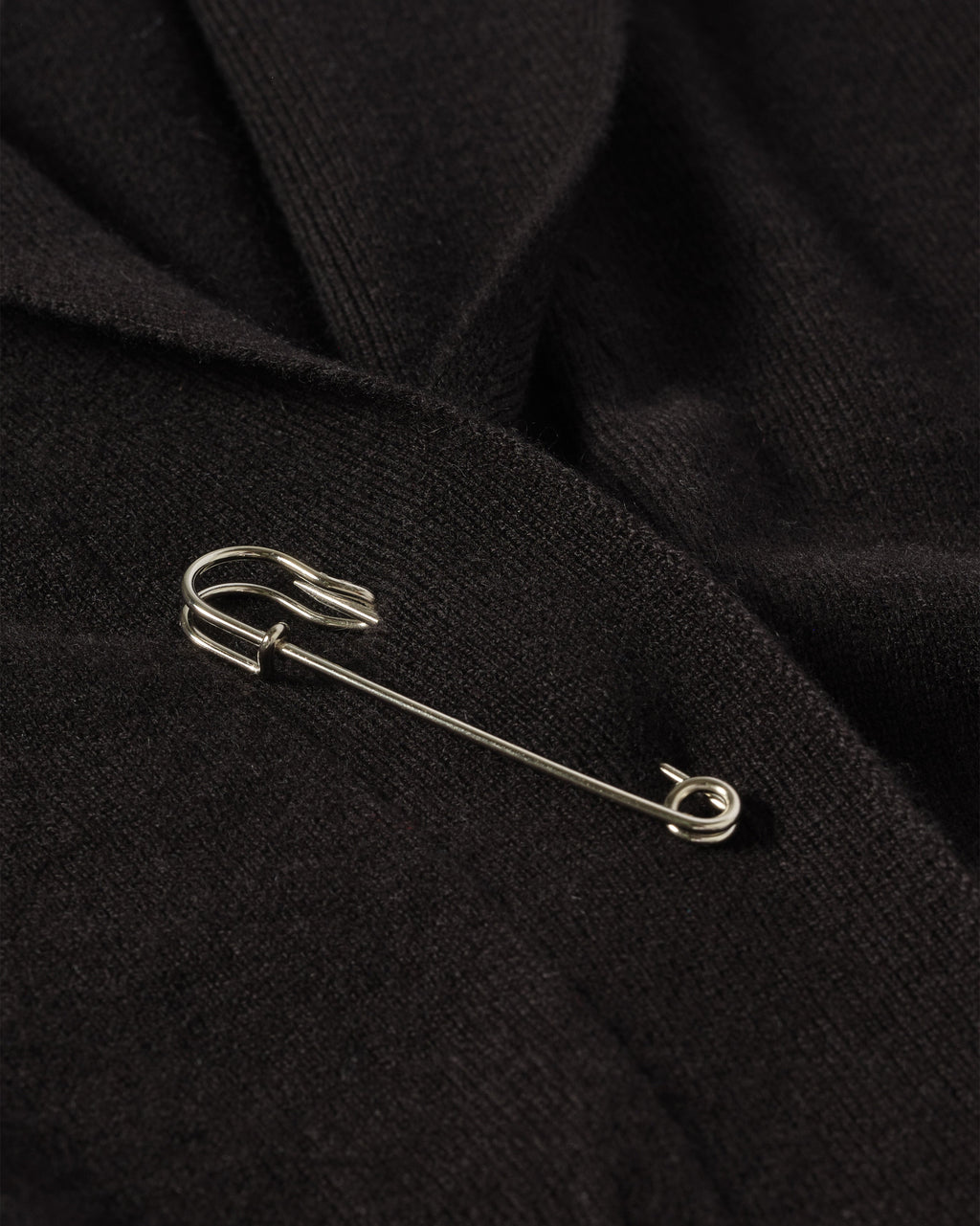 Johnstons of Elgin - Crathie Black Shawl Cashmere Cardigan