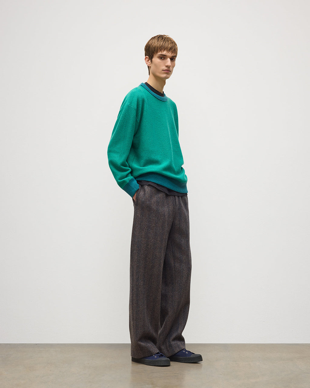Johnstons of Elgin - Liddell Green Cashmere Sweatshirt