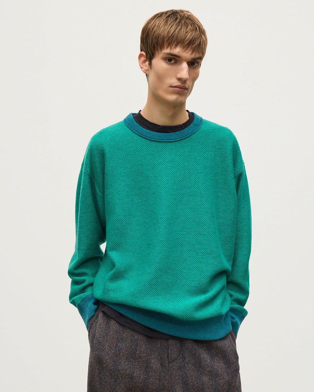 Johnstons of Elgin - Liddell Green Cashmere Sweatshirt