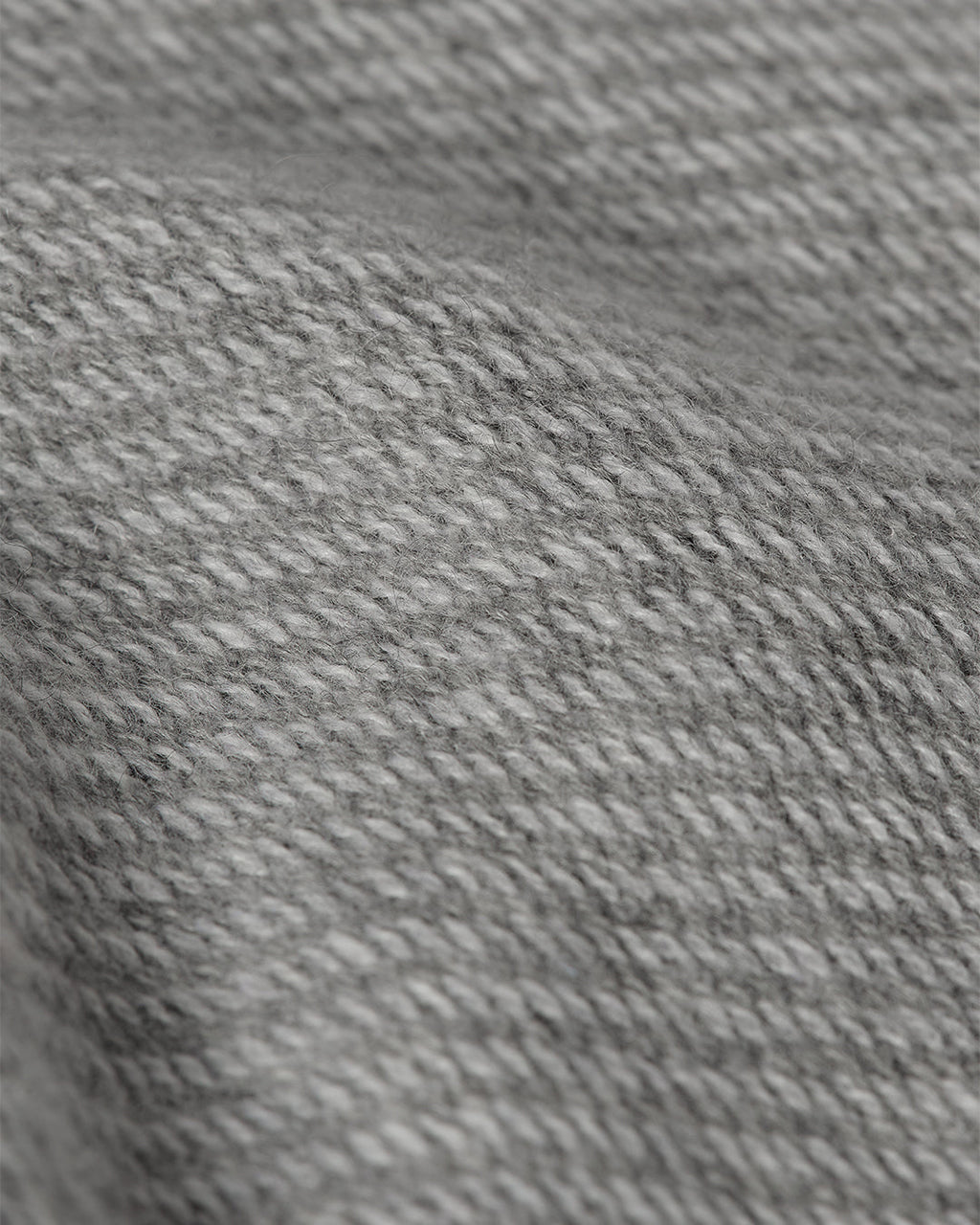 Johnstons of Elgin - Liddell Grey Cashmere Sweatshirt