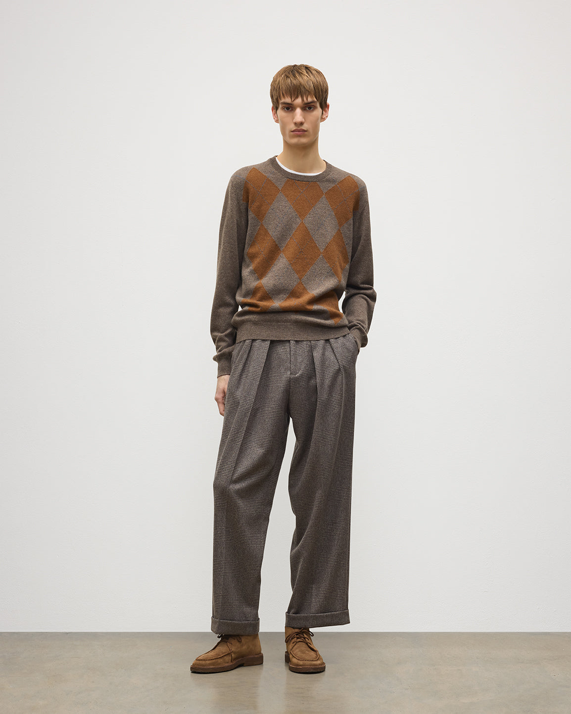 Johnstons of Elgin - Argyll Brown Cashmere Jumper