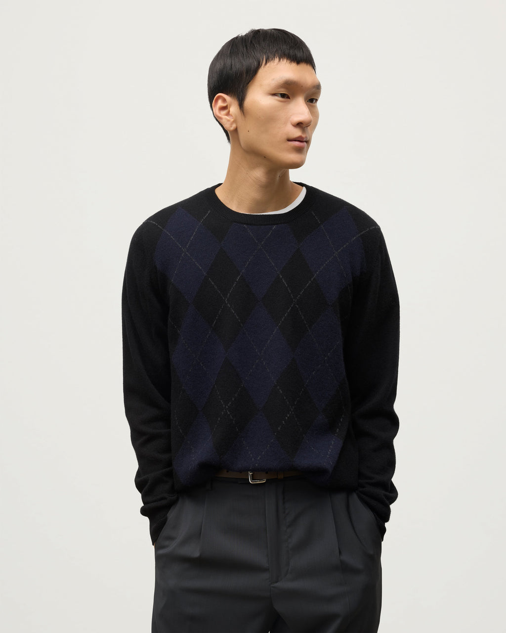 Johnstons of Elgin - Argyll Black Cashmere Jumper