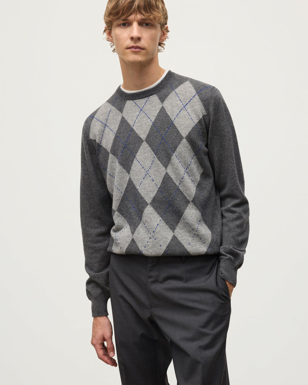 Johnstons of Elgin - Argyll Mid Grey Cashmere Jumper