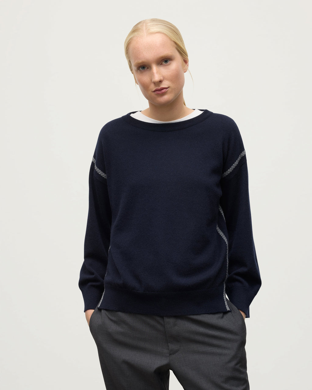 Johnstons of Elgin - Tilda Dark Navy Cashmere Jumper