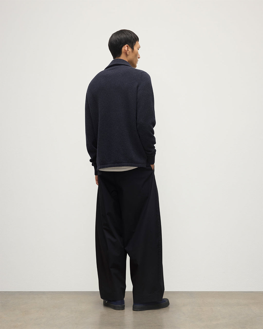Johnstons of Elgin - Tweel Navy & Grey Cashmere Half Zip Jumper