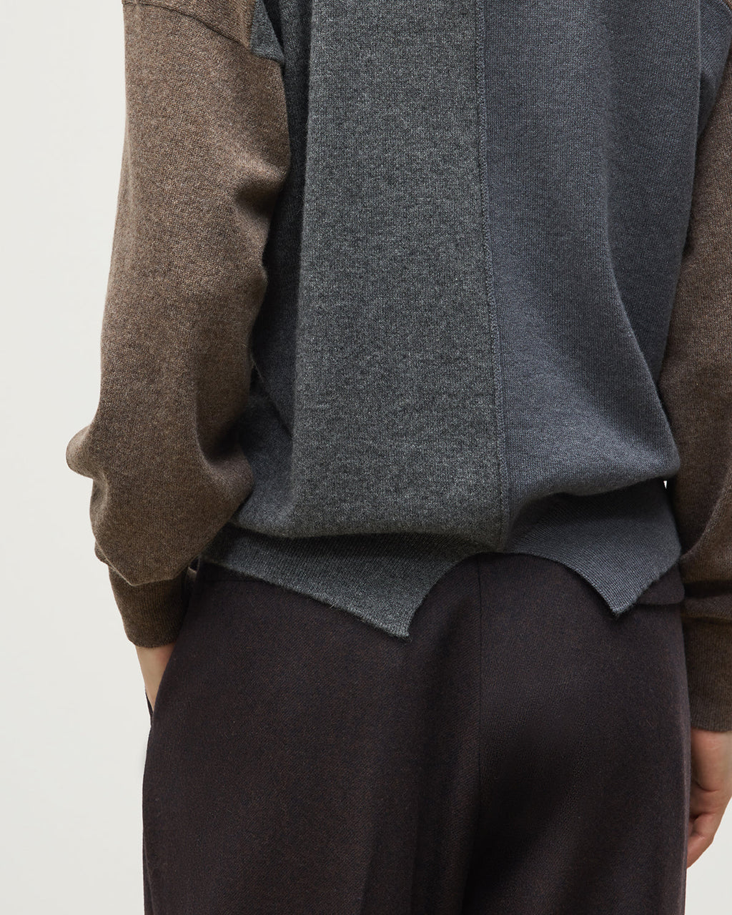 Johnstons of Elgin - Jessie Back Split Brown Colour Block Cashmere Jumper