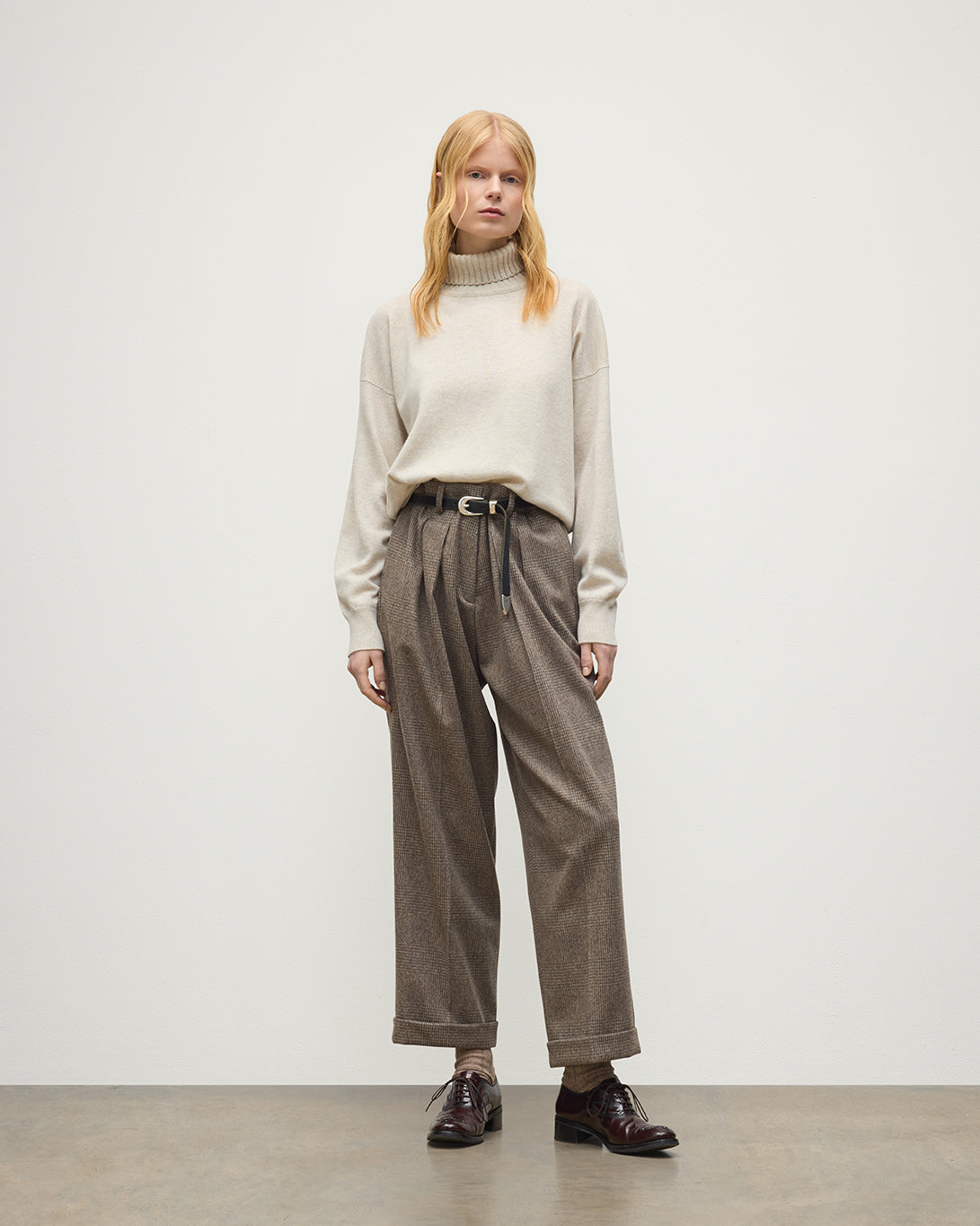 Johnstons of Elgin - Jessie Roll Neck Natural Cashmere Jumper