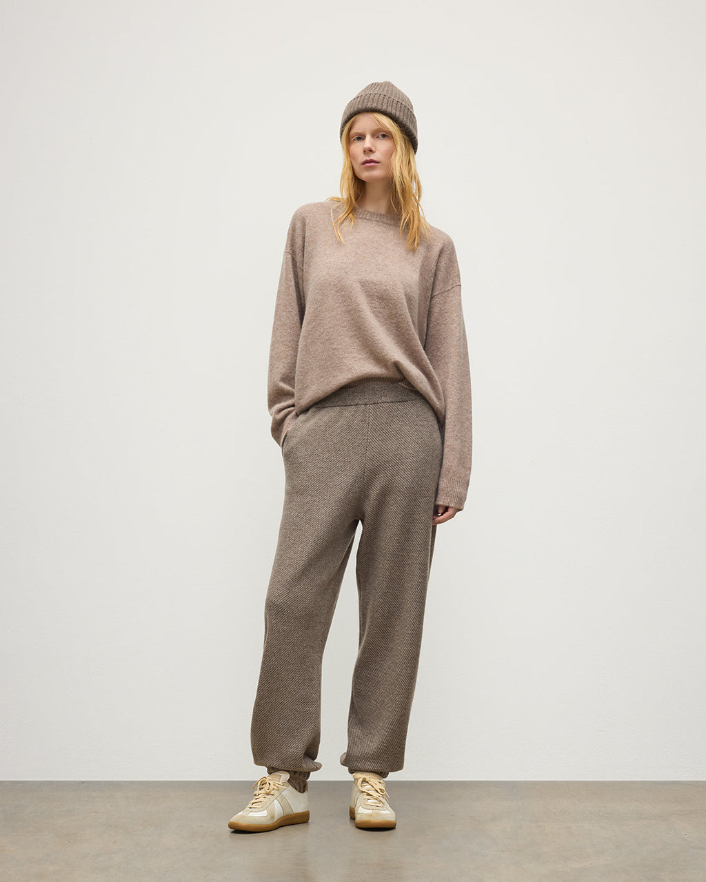 Johnstons of Elgin - Reel Brown Cashmere Trousers