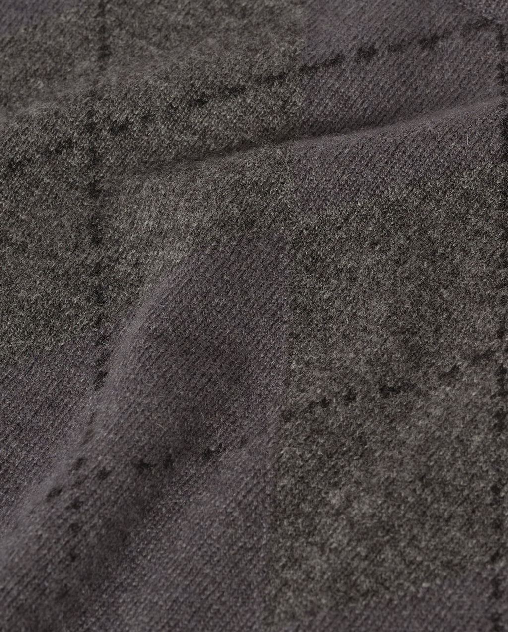 Johnstons of Elgin - Clan Mid Grey Argyle Cashmere Tank
