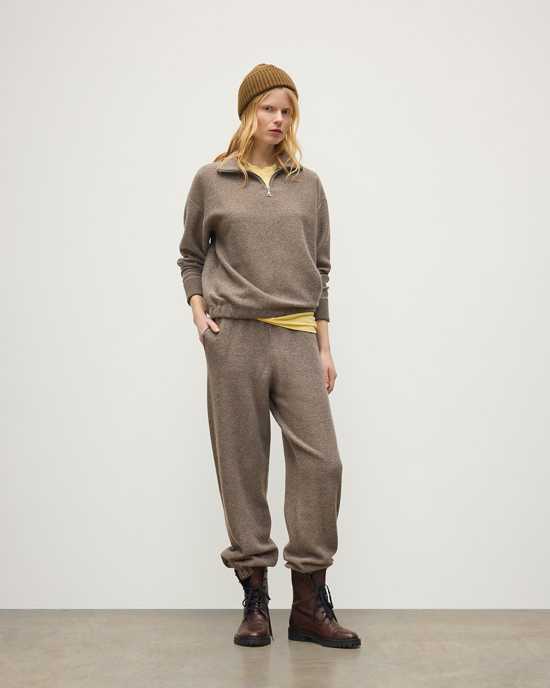 Johnstons of Elgin - Reel Brown Cashmere Half Zip Jumper
