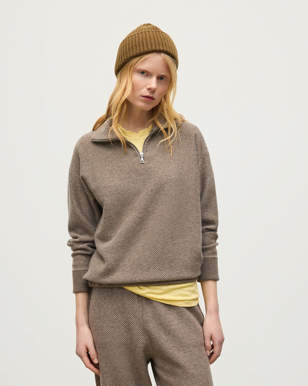 Johnstons of Elgin - Reel Brown Cashmere Half Zip Jumper