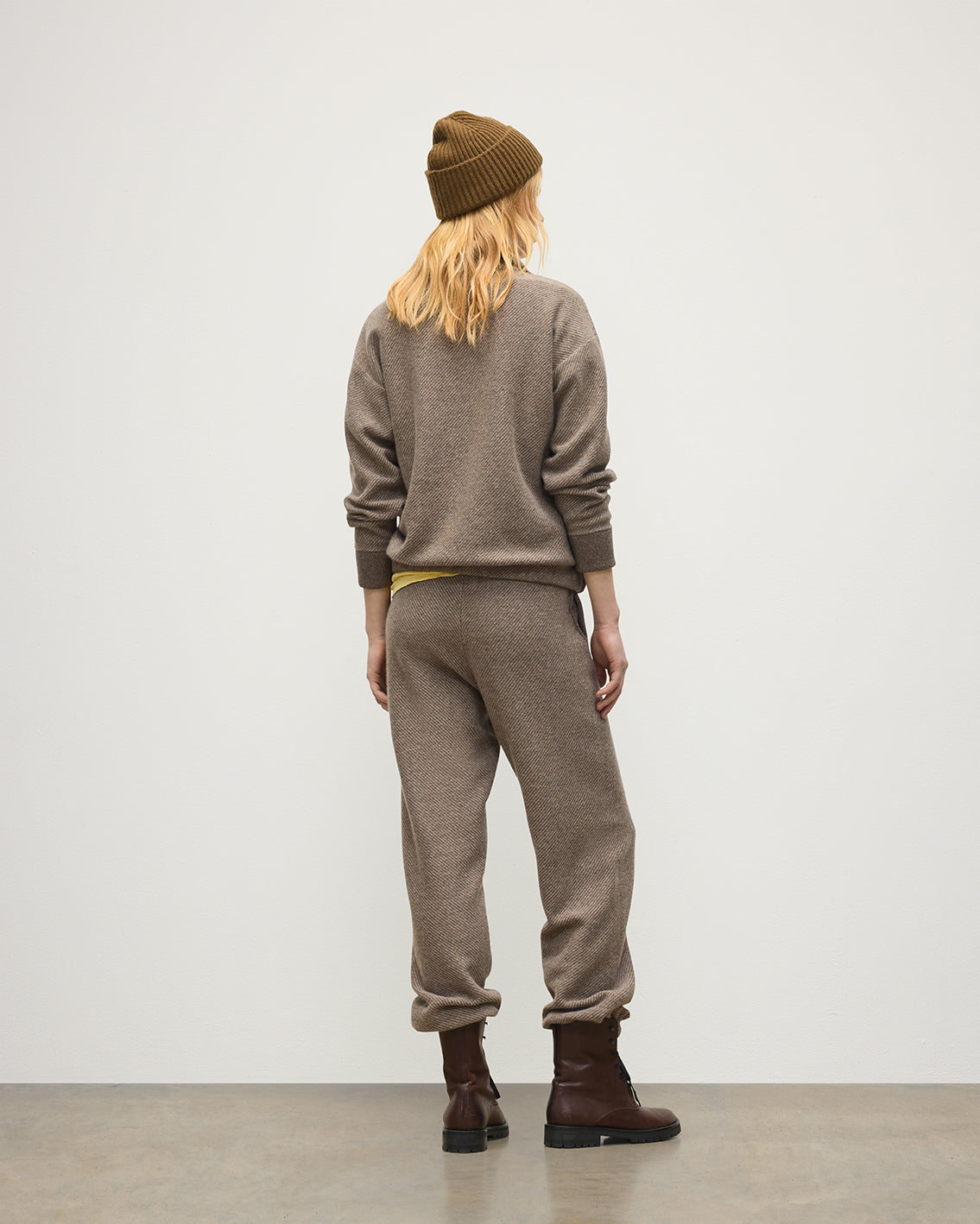 Johnstons of Elgin - Reel Brown Cashmere Half Zip Jumper