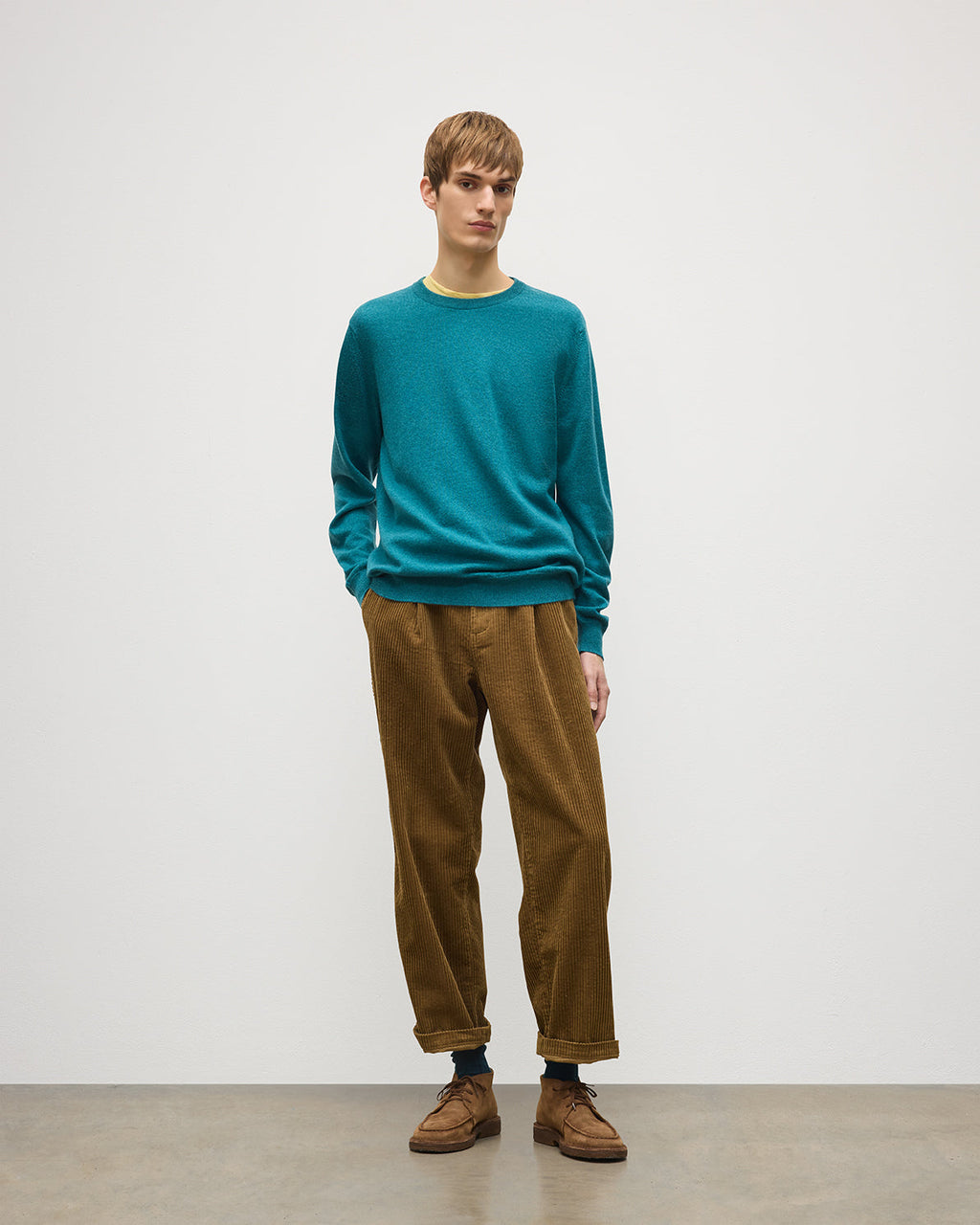 Johnstons of Elgin - Reuben Green Cashmere Crew Jumper