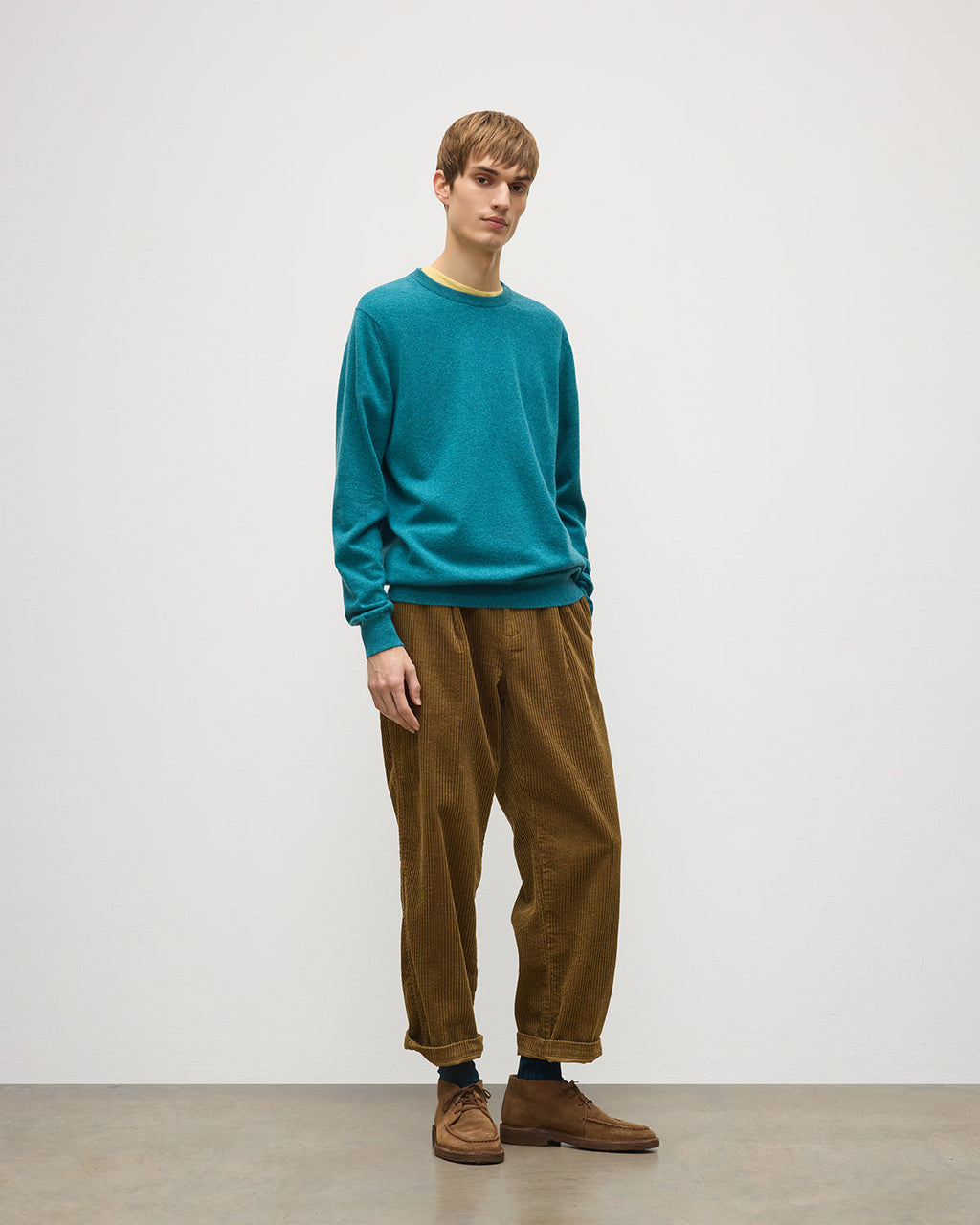 Johnstons of Elgin - Reuben Green Cashmere Crew Jumper