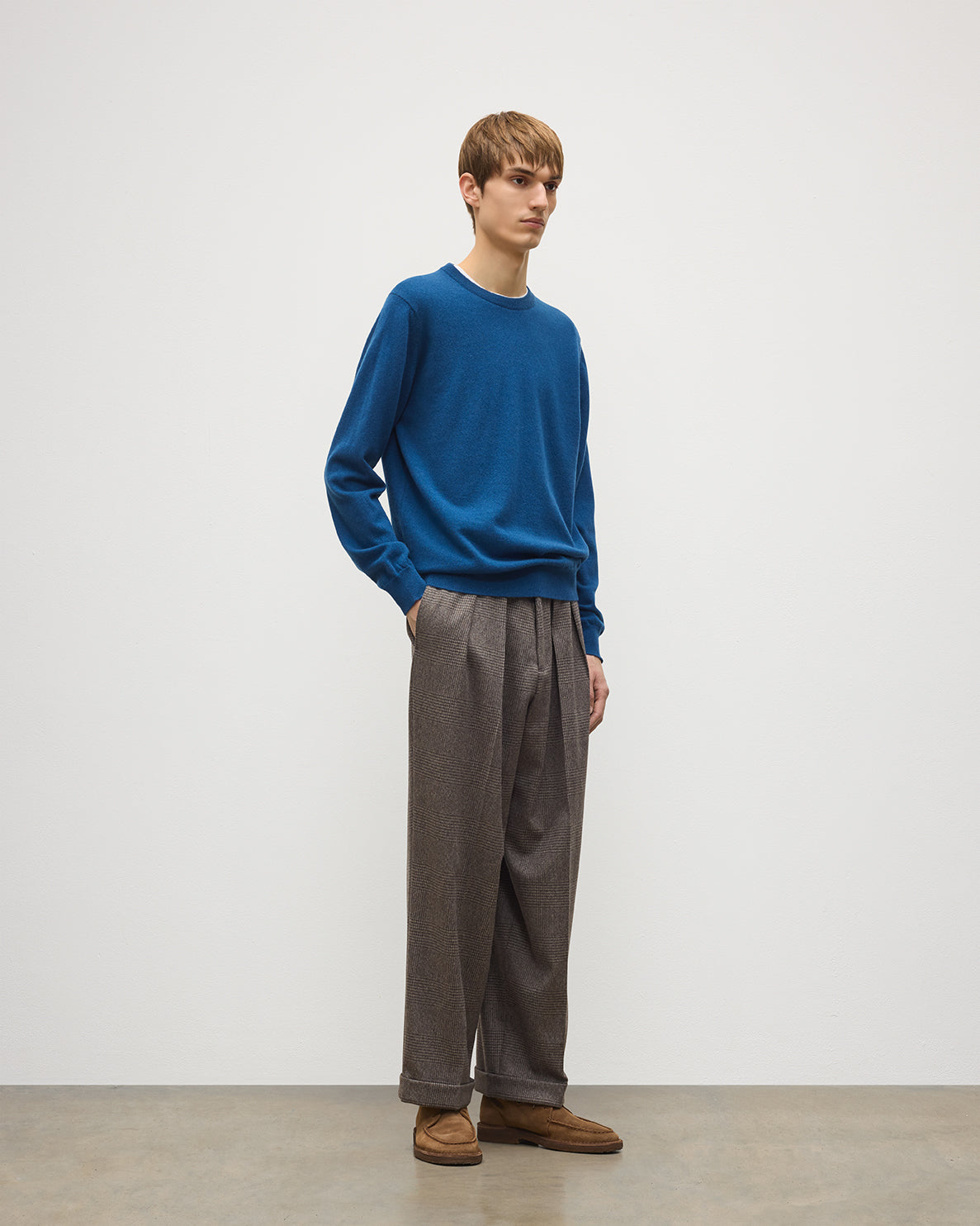 Johnstons of Elgin - Reuben Blue Cashmere Crew Jumper