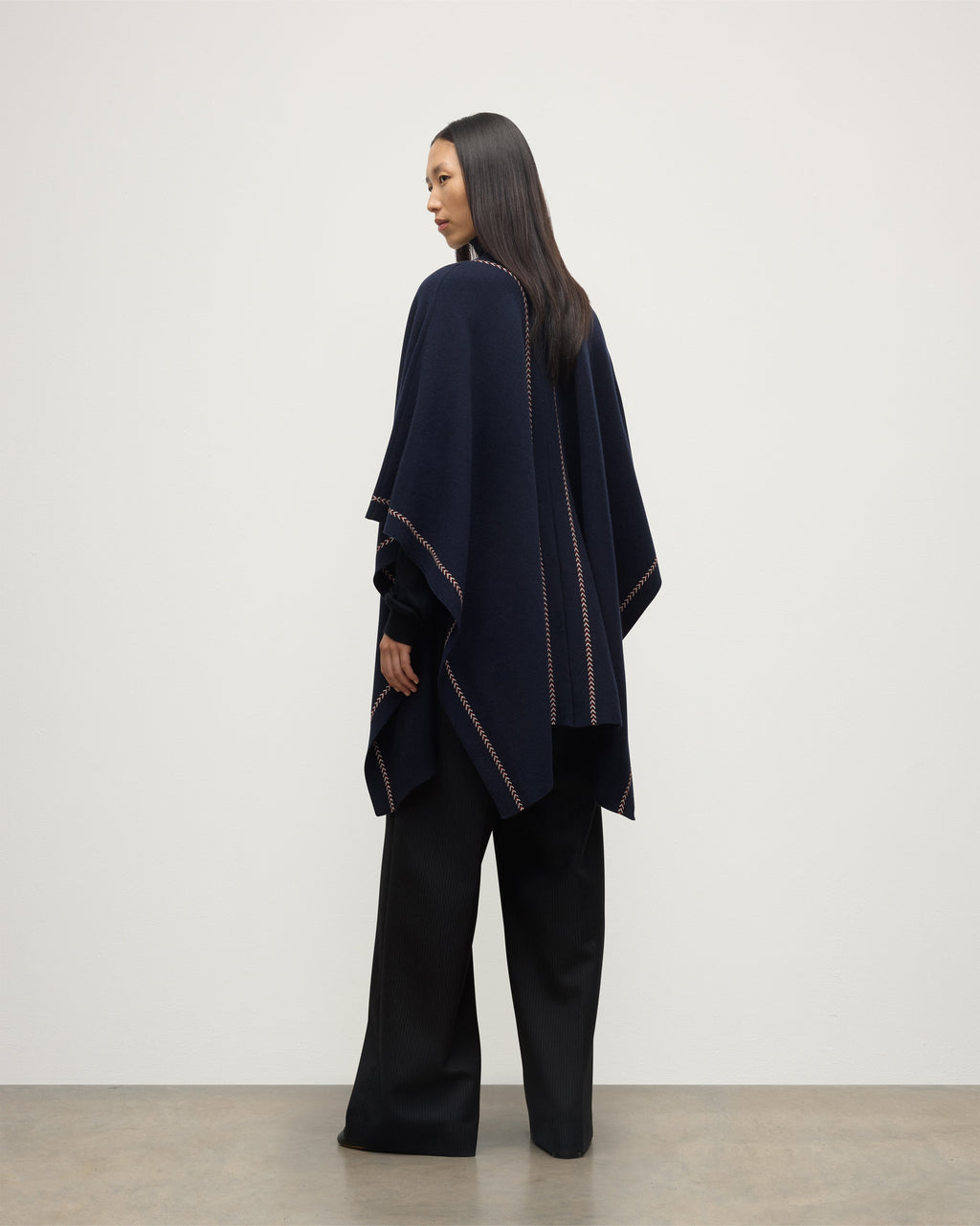 Johnstons of Elgin - Hawk Dark Navy Cashmere Poncho