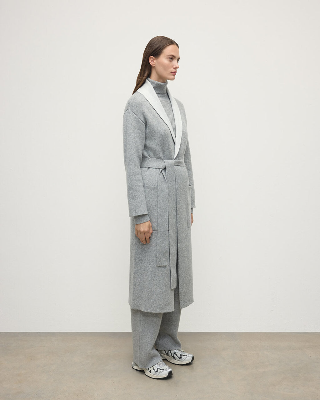 Johnstons of Elgin - Double - Face Light Grey Cardigan