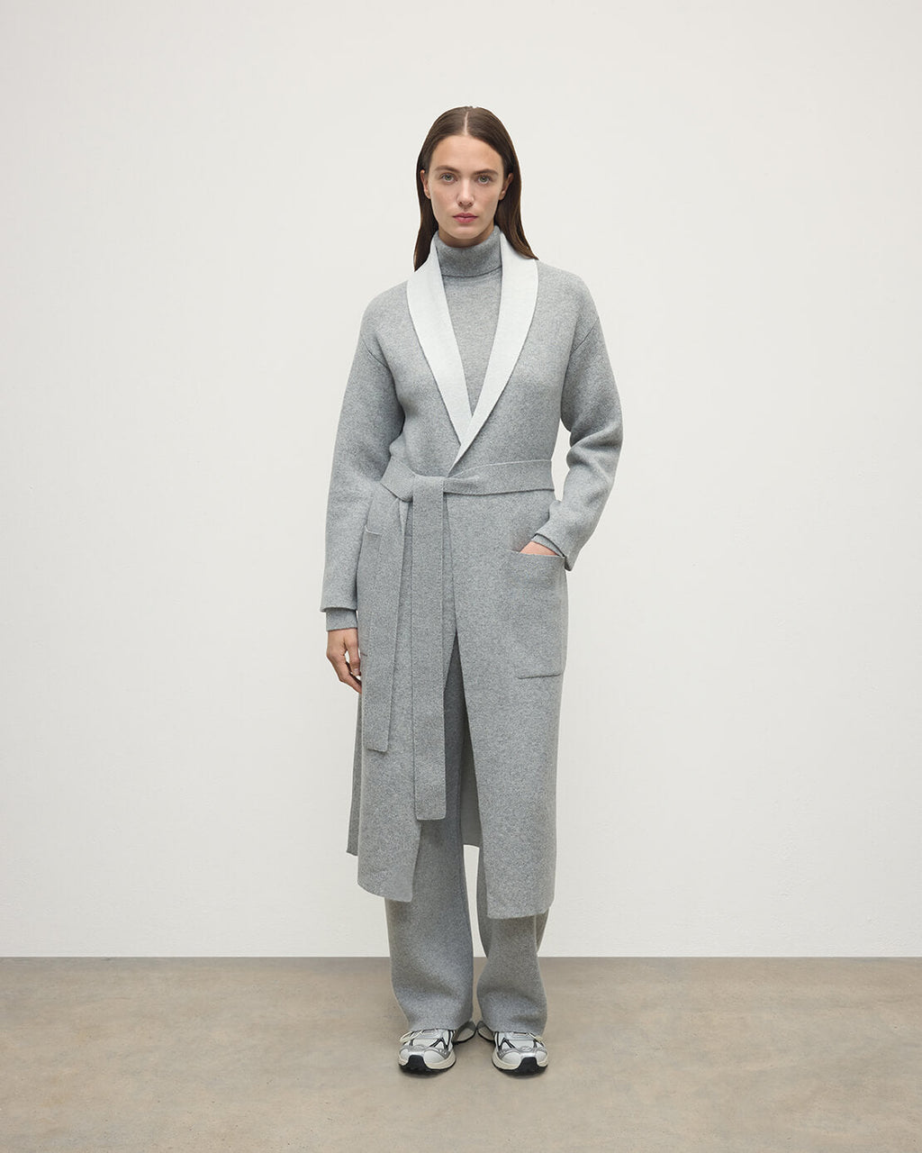 Johnstons of Elgin - Double - Face Light Grey Cardigan