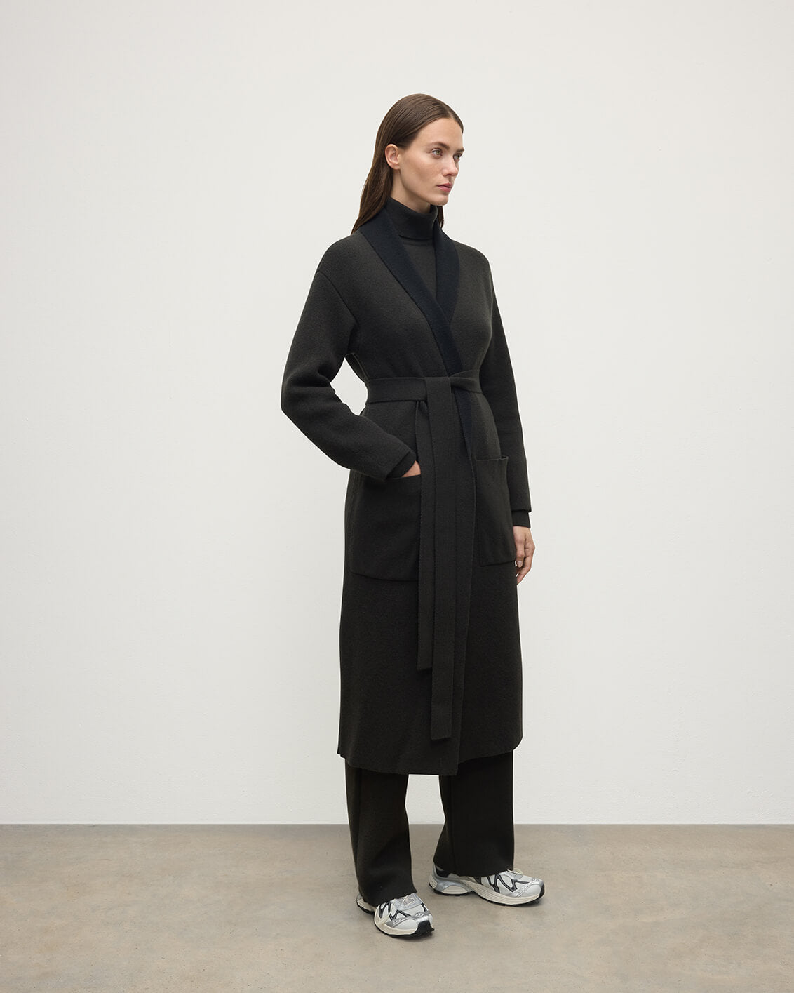 Johnstons of Elgin - Double - Face Dark Grey Cardigan