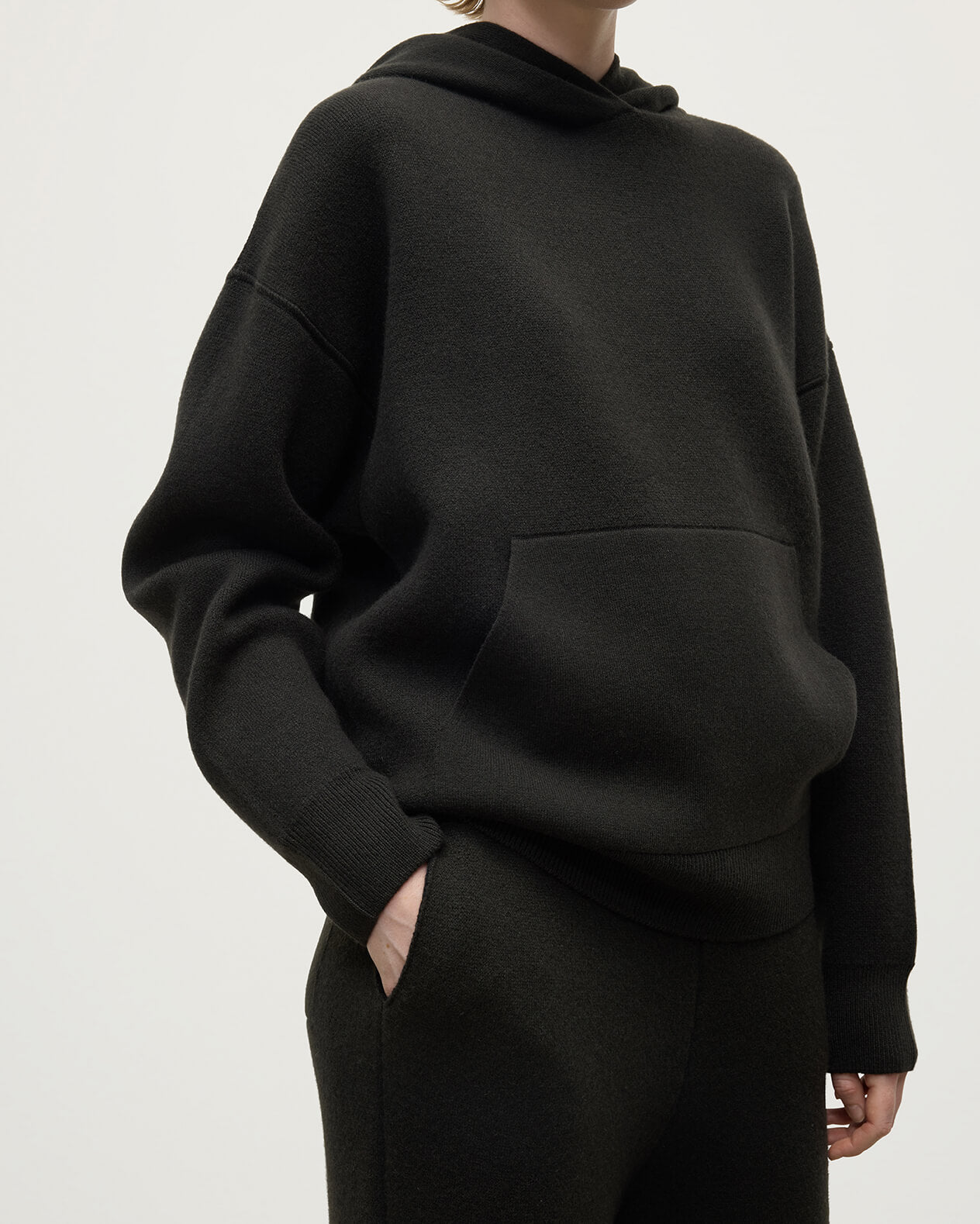 Johnstons of Elgin - Double - Face Black Cashmere Hoodie