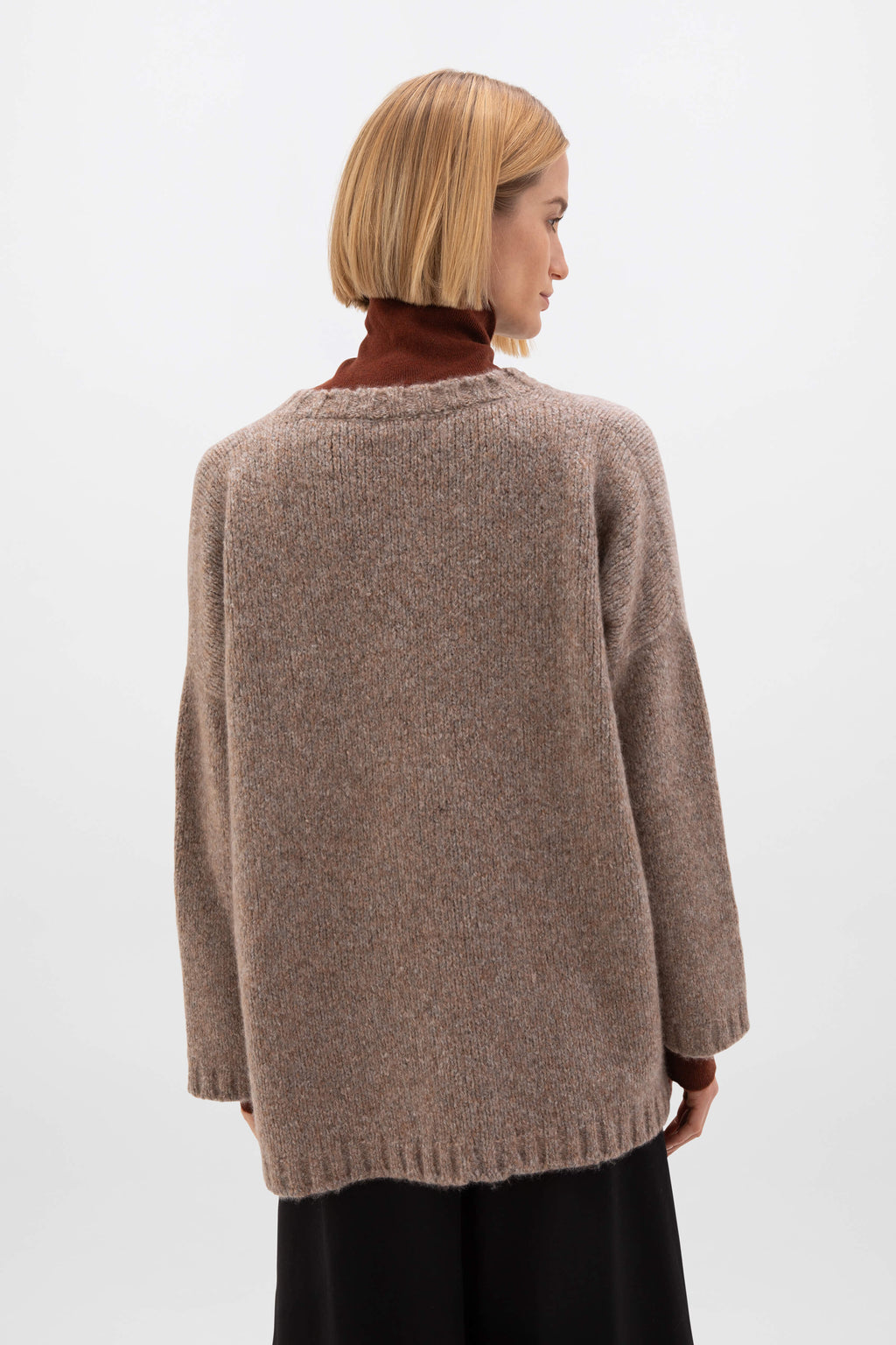 Johnstons of Elgin - Brown Cashmere Silk Bouclé Jumper