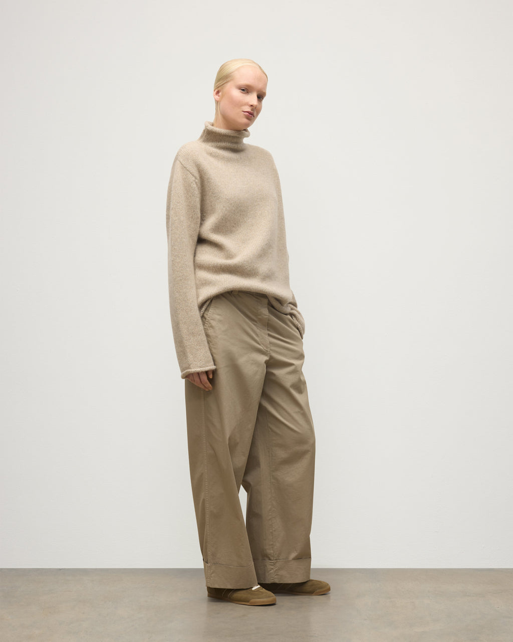 Johnstons of Elgin - Kester Natural Marl Cashmere Funnel Neck Jumper