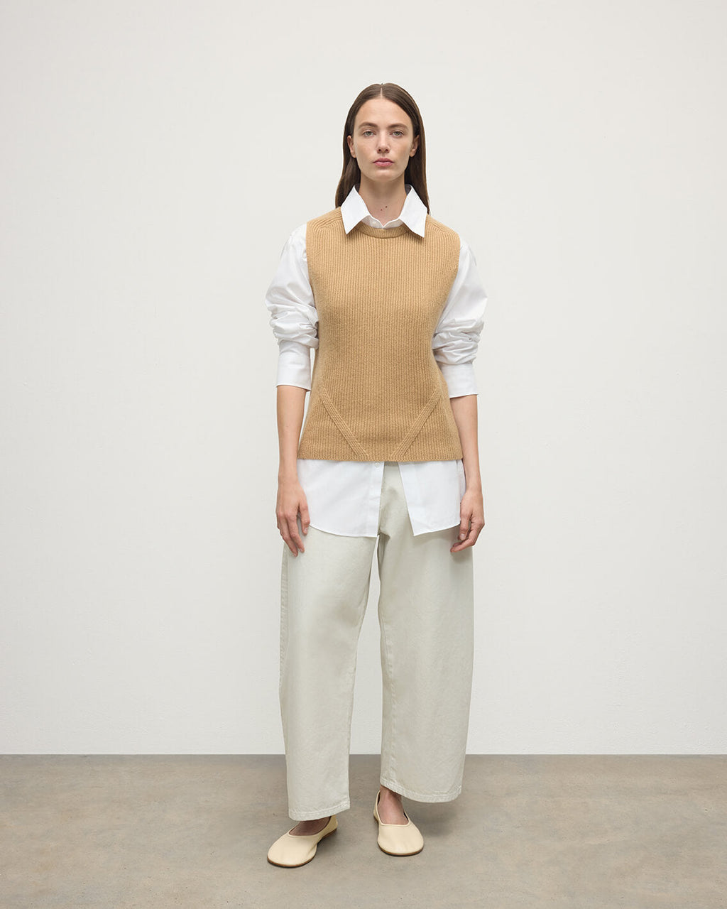 Johnstons of Elgin - Sleeveless Camel Cashmere Tank Top