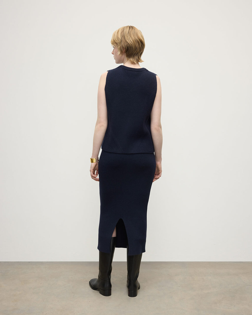 Johnstons of Elgin - Sleeveless Dark Navy Cashmere Tank Top