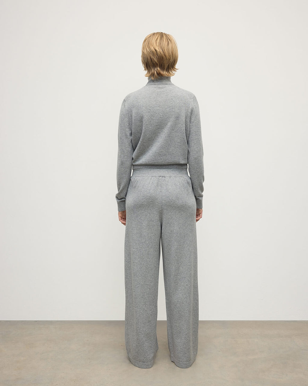 Johnstons of Elgin - Wide Leg Light Grey Cashmere Trousers