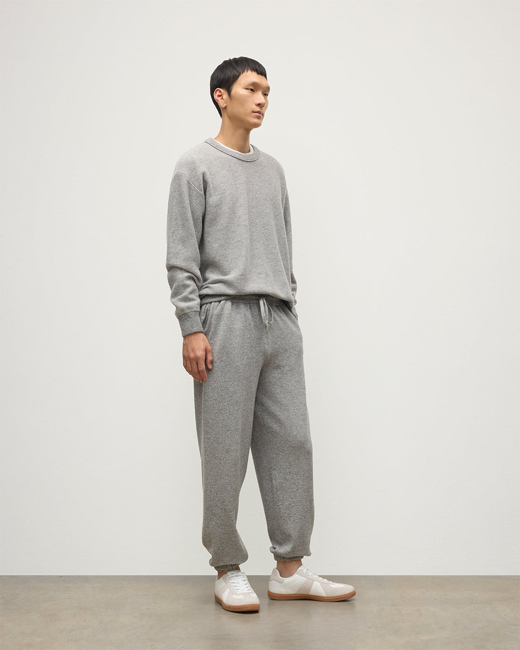 Johnstons of Elgin - Kirk Light Grey Cashmere Sweatpants