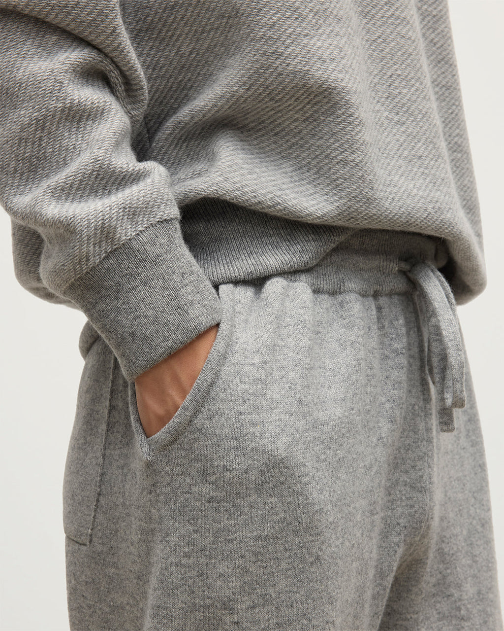 Johnstons of Elgin - Kirk Light Grey Cashmere Sweatpants