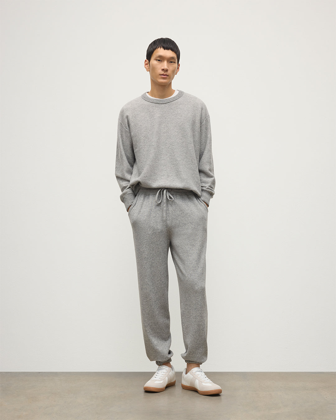 Johnstons of Elgin - Kirk Light Grey Cashmere Sweatpants