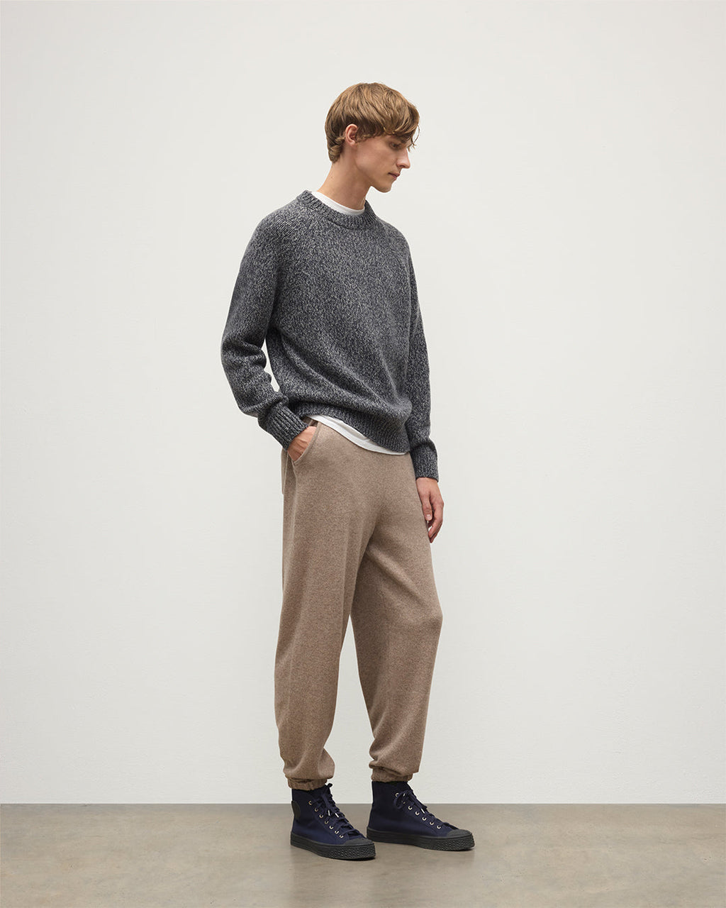 Johnstons of Elgin - Kirk Light Brown Cashmere Sweatpants