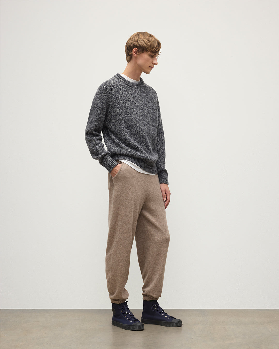 Johnstons of Elgin - Kirk Light Brown Cashmere Sweatpants