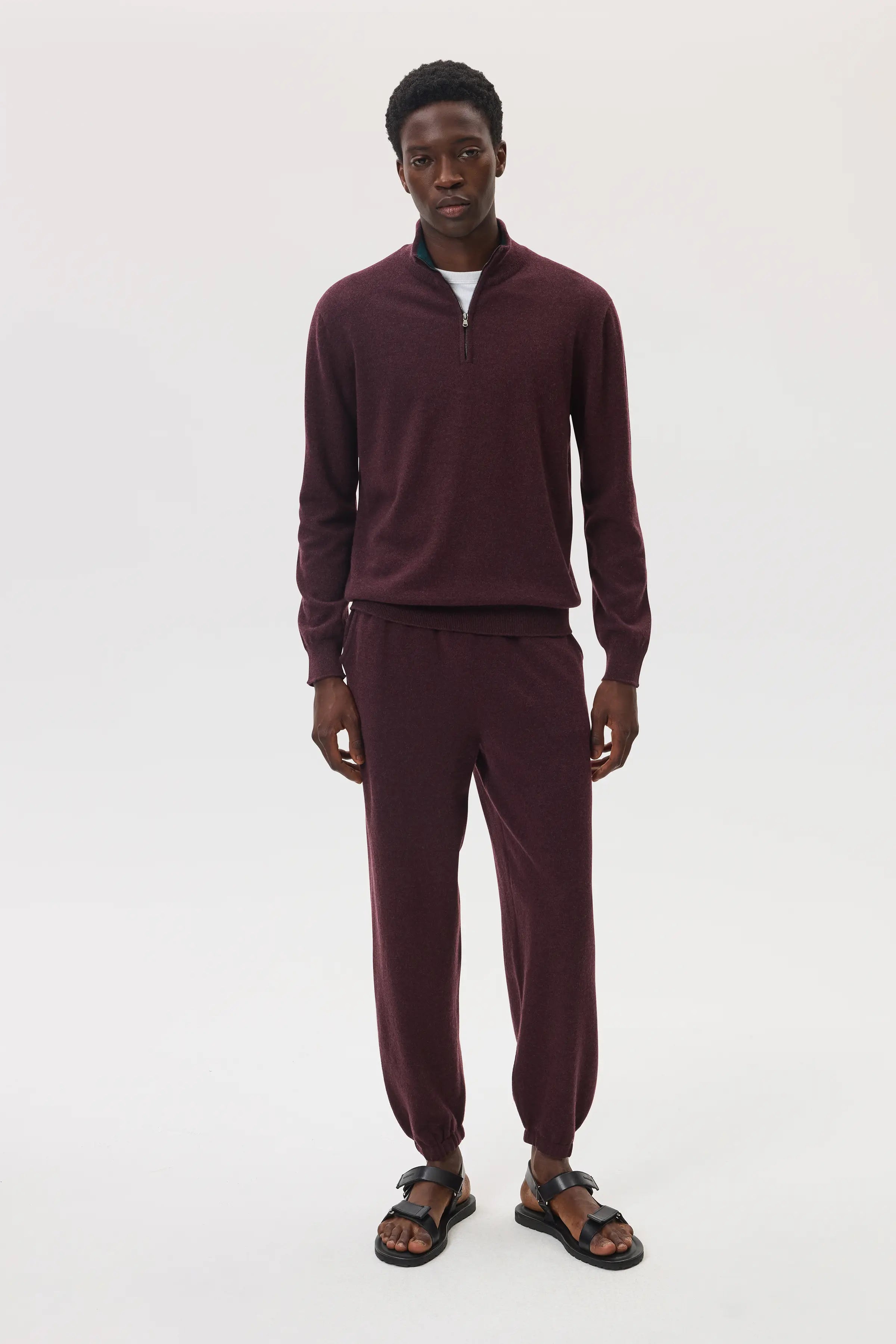 Johnstons of Elgin - Deep Red Tapered Cashmere Joggers