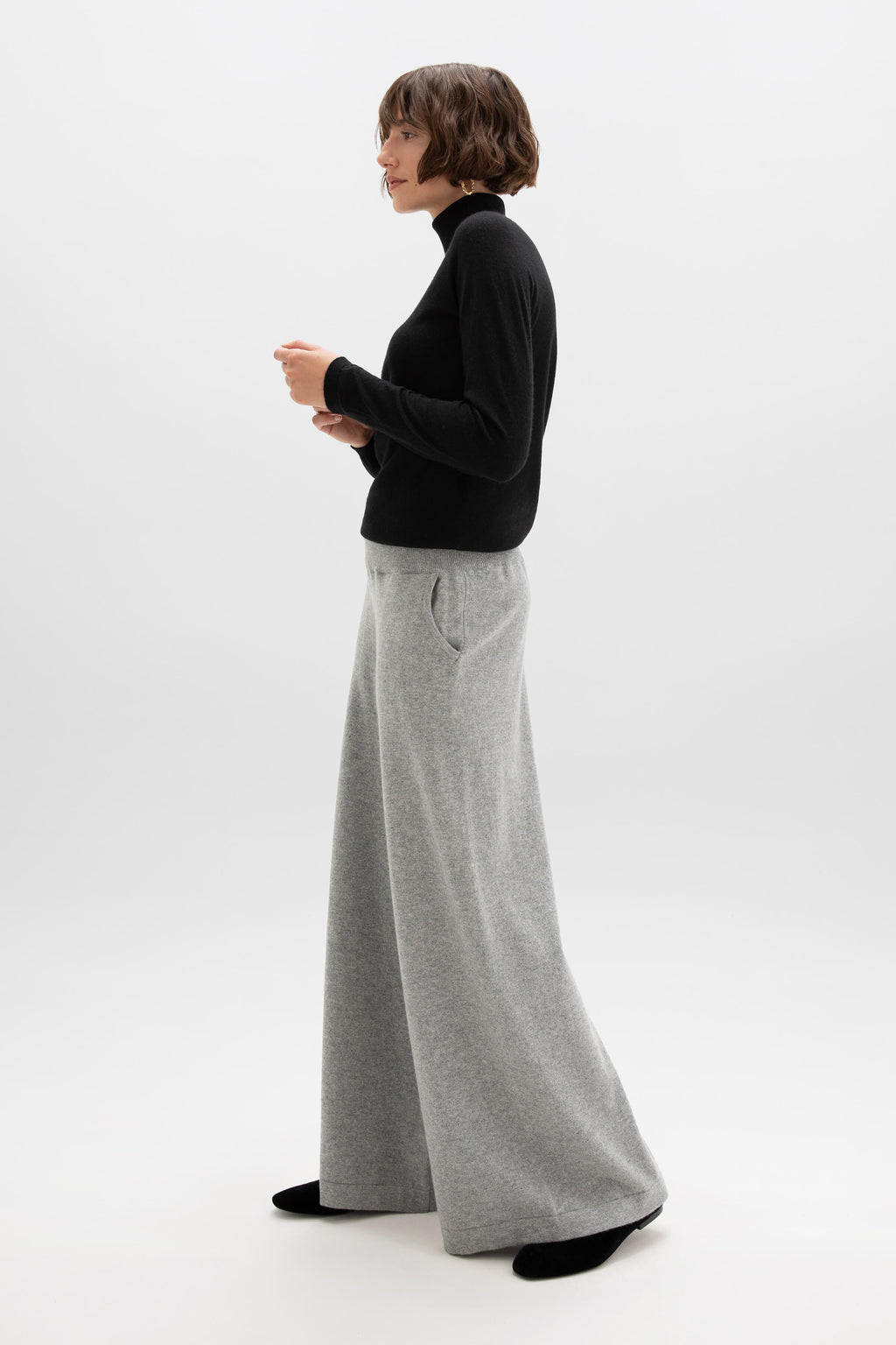 Johnstons of Elgin - Light Grey Cashmere Trousers