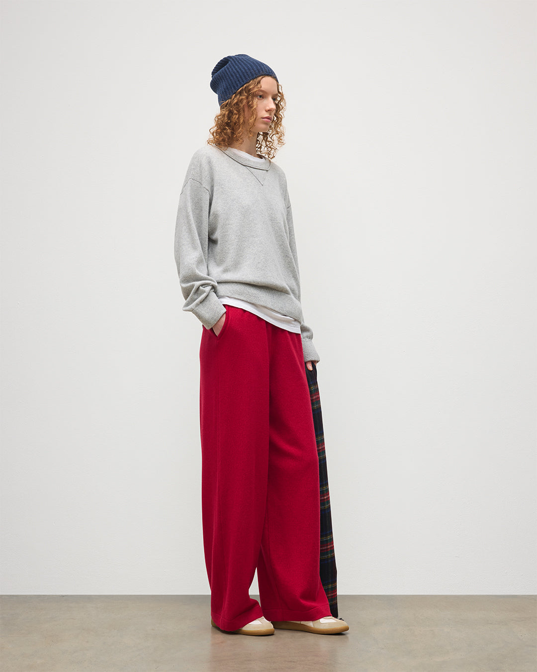 Johnstons of Elgin - Coll Red Cashmere Trouser