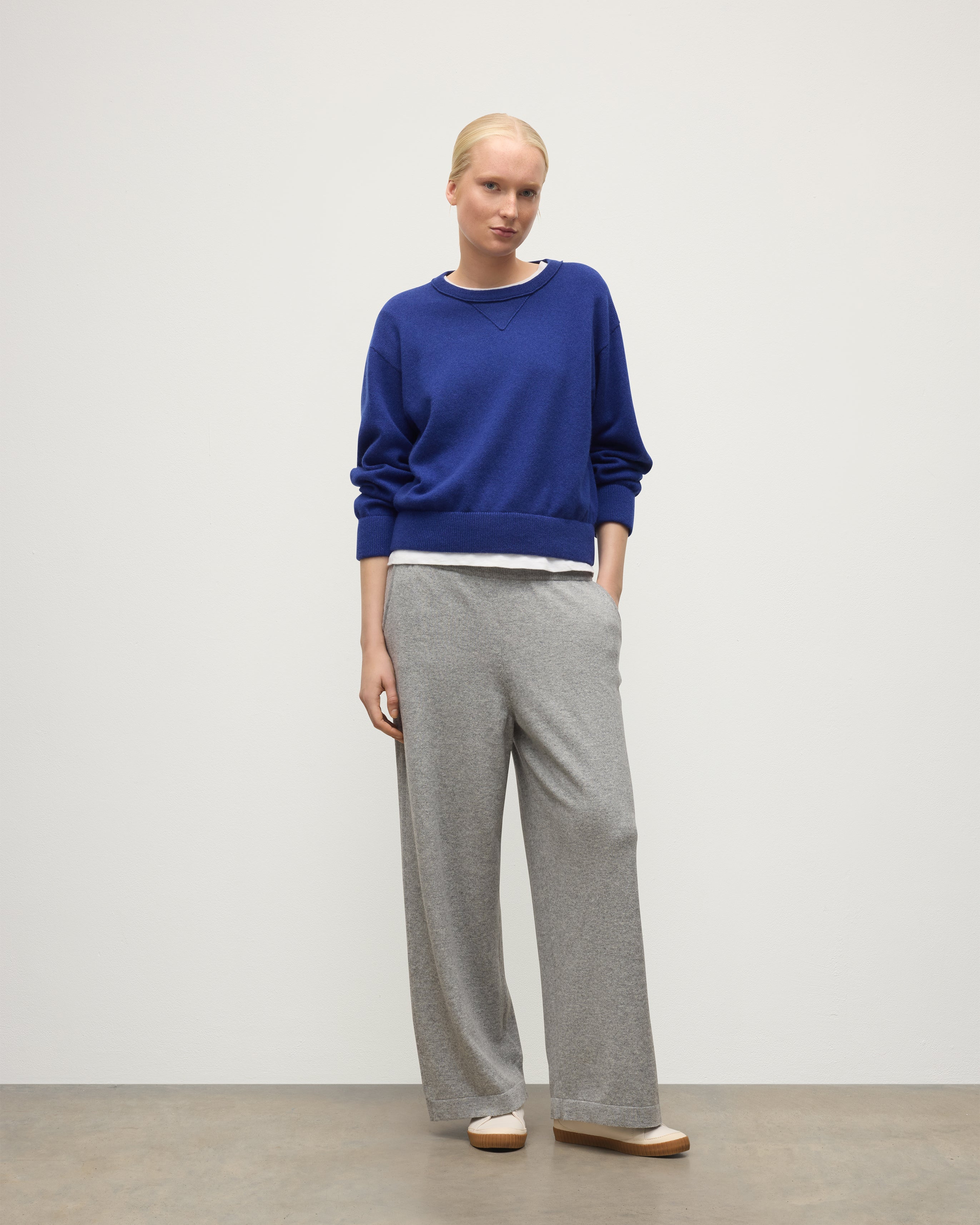 Johnstons of Elgin - Coll Light Grey Cashmere Trouser