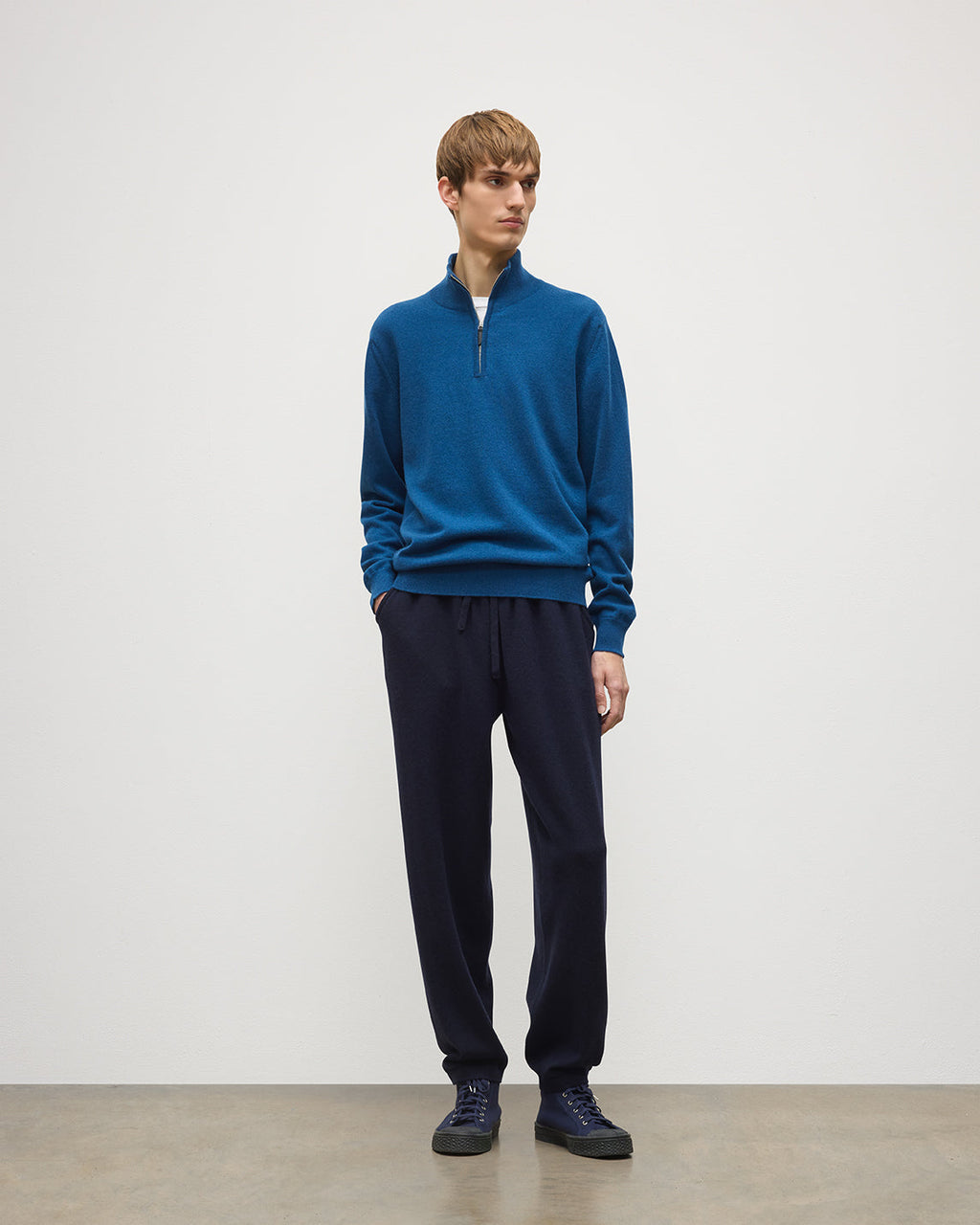 Johnstons of Elgin - Lewis Dark Navy Tapered Cashmere Joggers