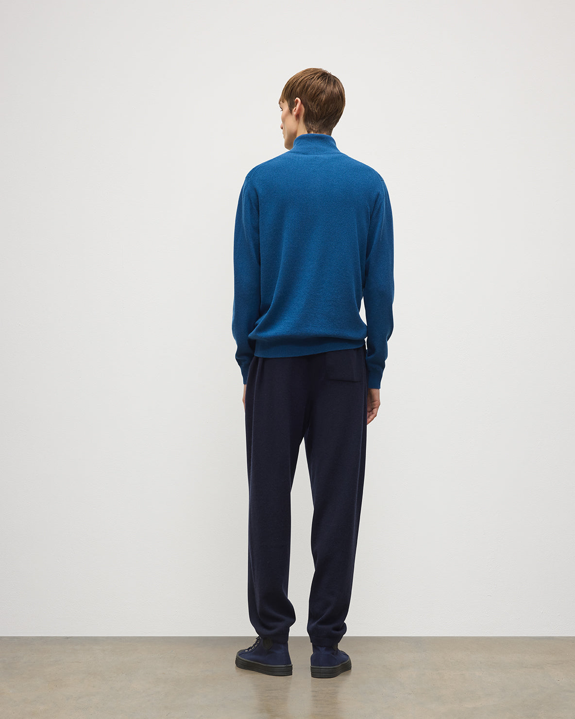 Johnstons of Elgin - Lewis Dark Navy Tapered Cashmere Joggers