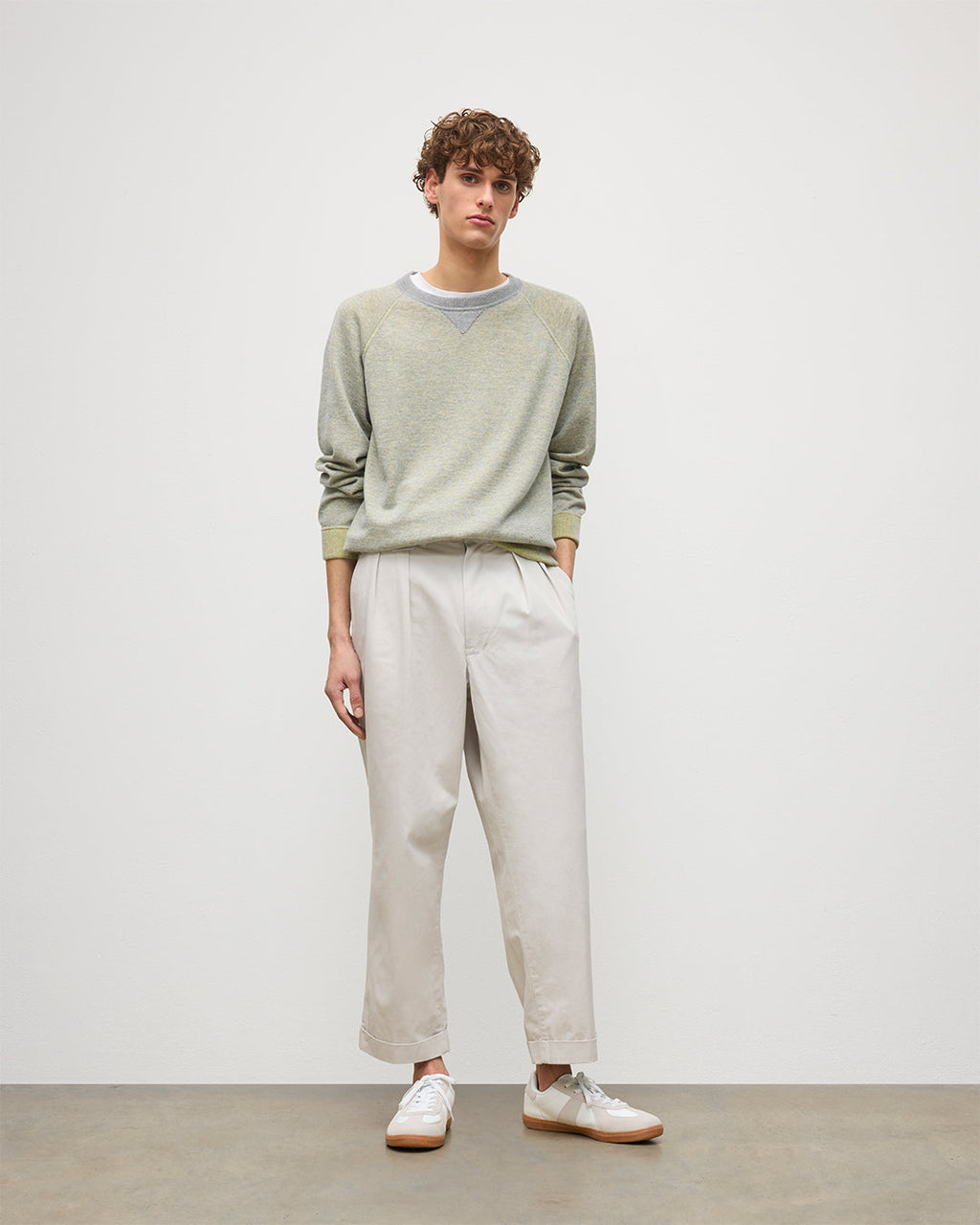 Johnstons of Elgin - Beach Yellow Cashmere Sweatshirt