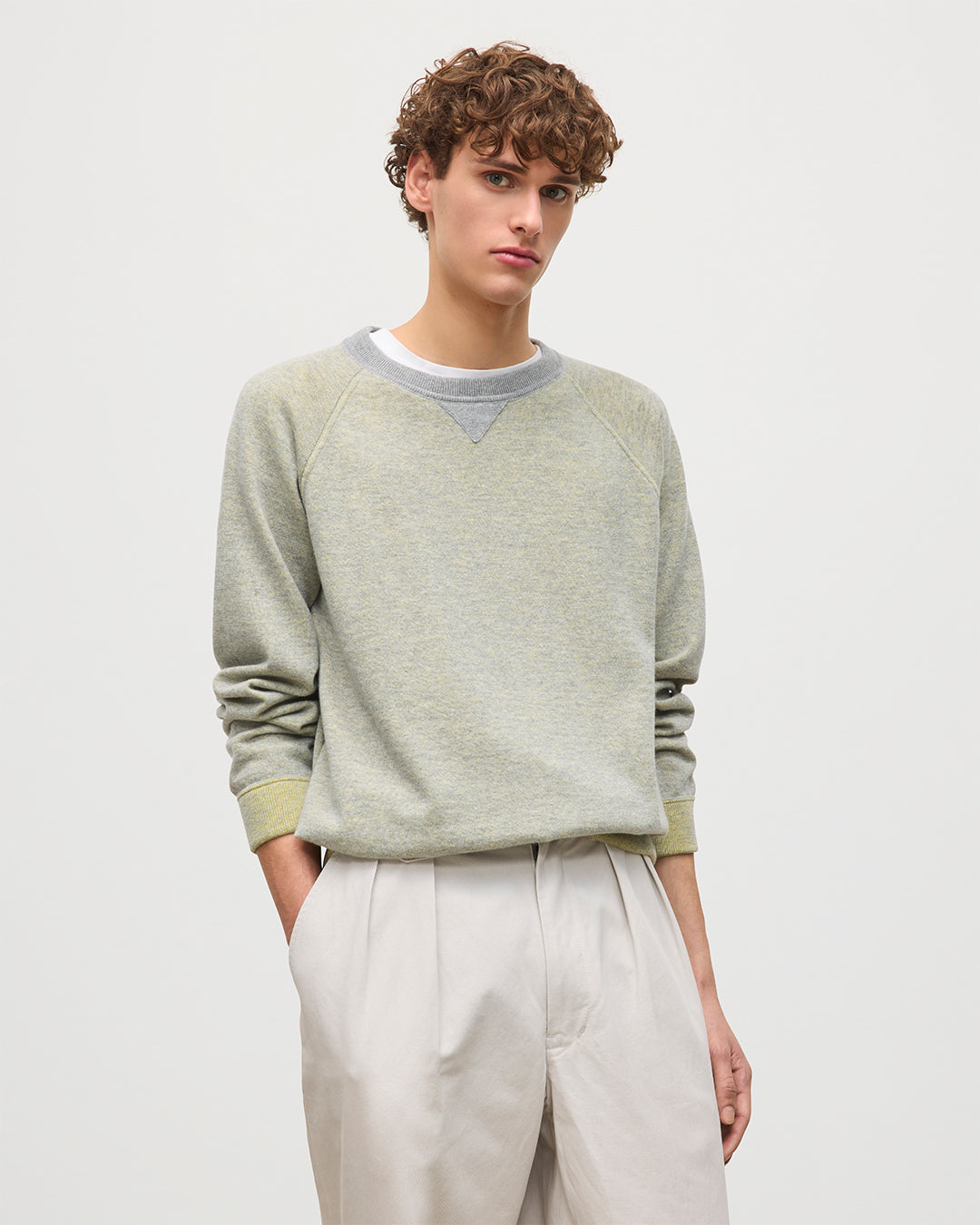 Johnstons of Elgin - Beach Yellow Cashmere Sweatshirt