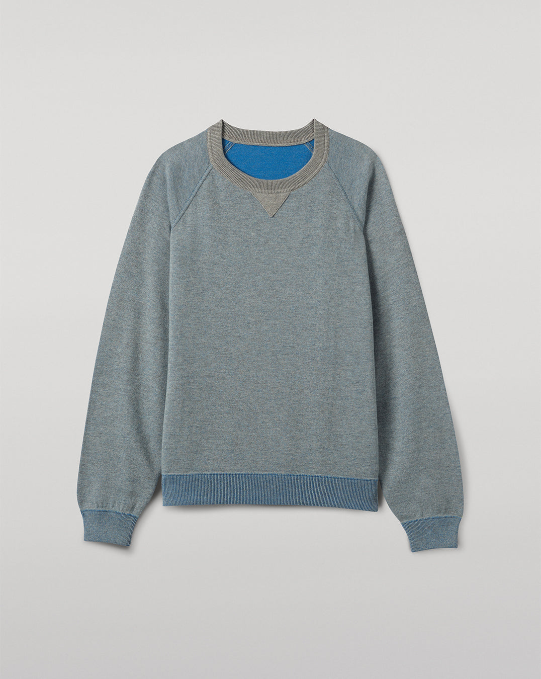 Johnstons of Elgin - Beach Blue Cashmere Sweatshirt