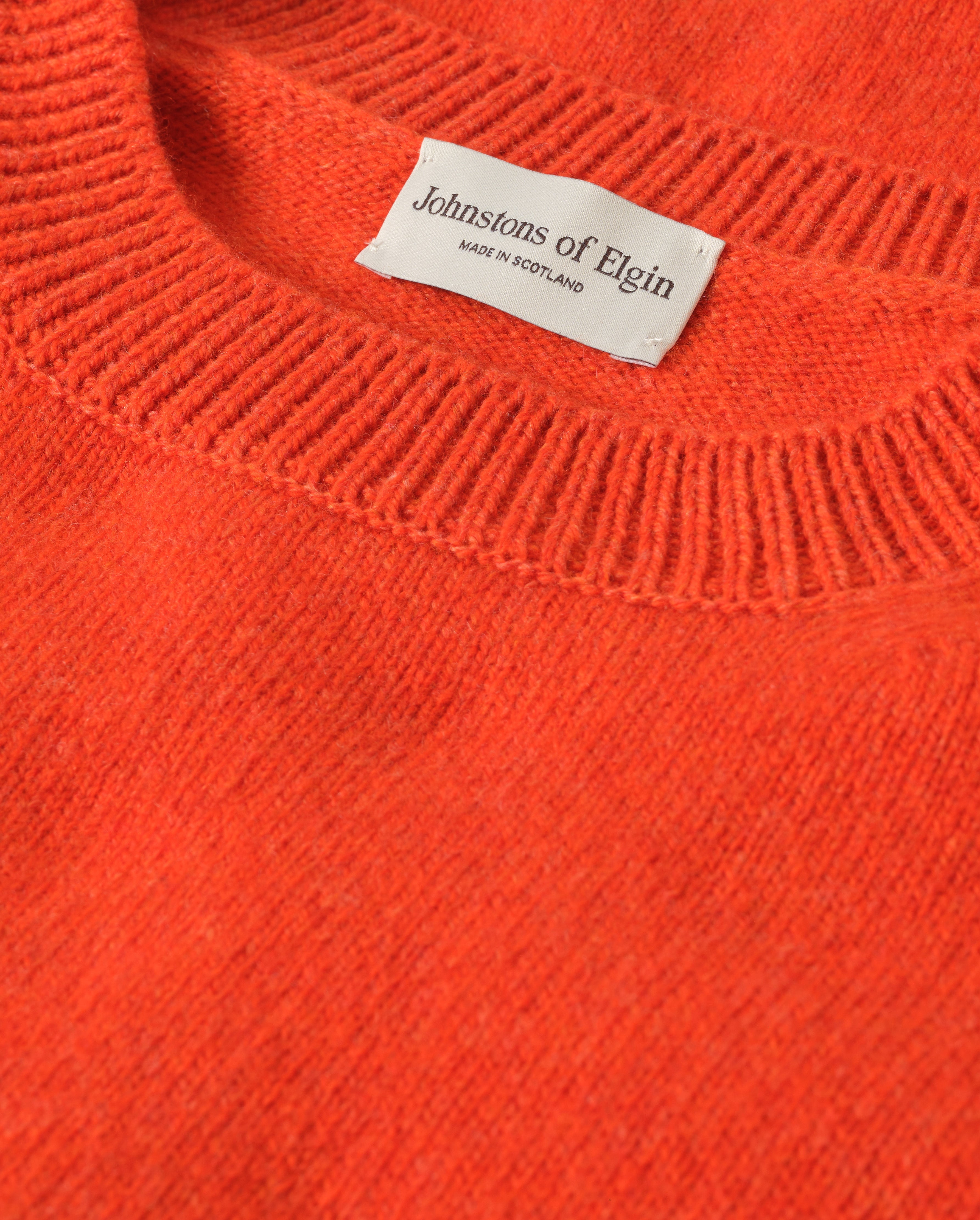Johnstons of Elgin - Craigie Red Lambswool Jumper